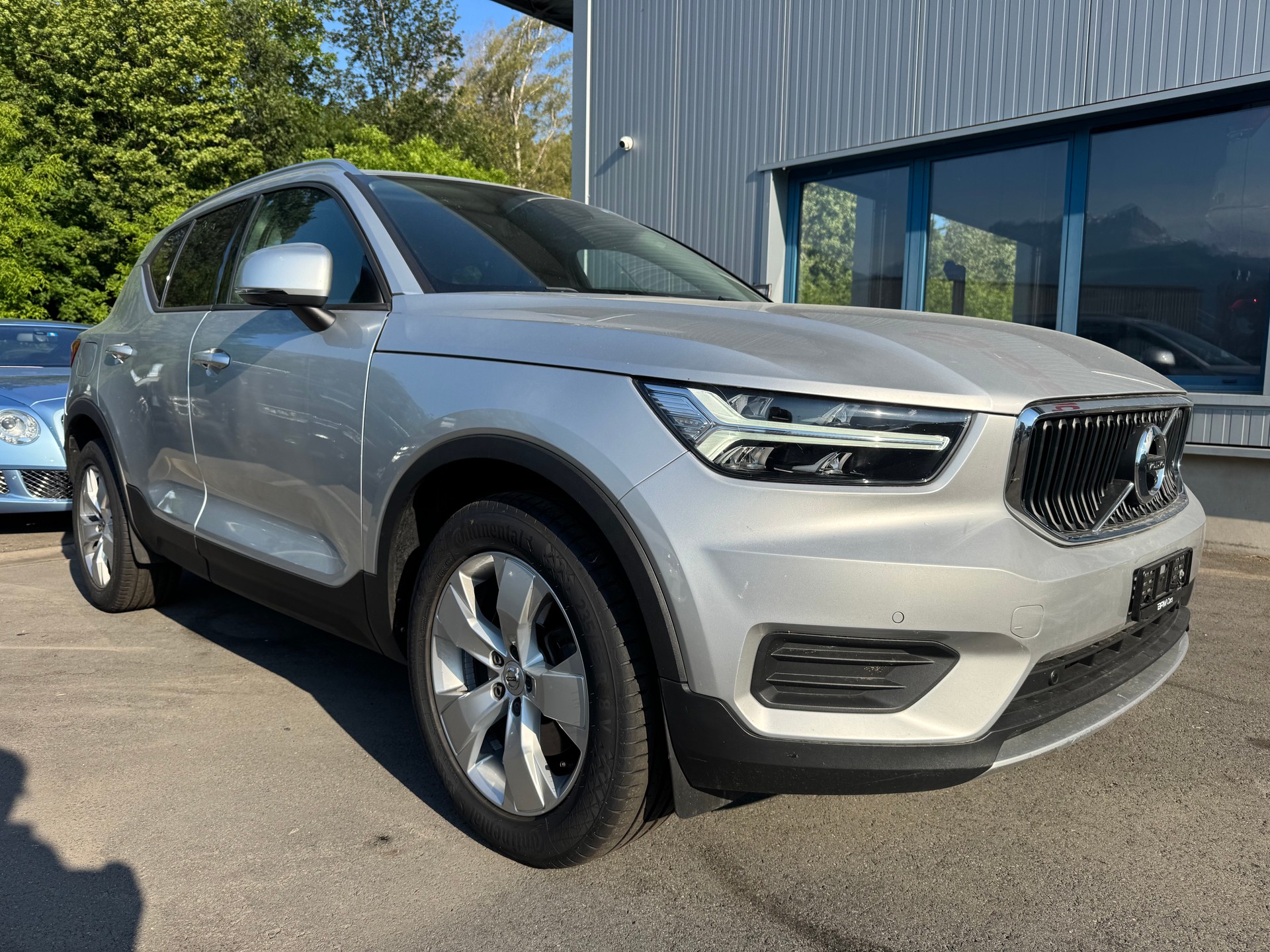 VOLVO XC40 T4 AWD Geartronic-image-3