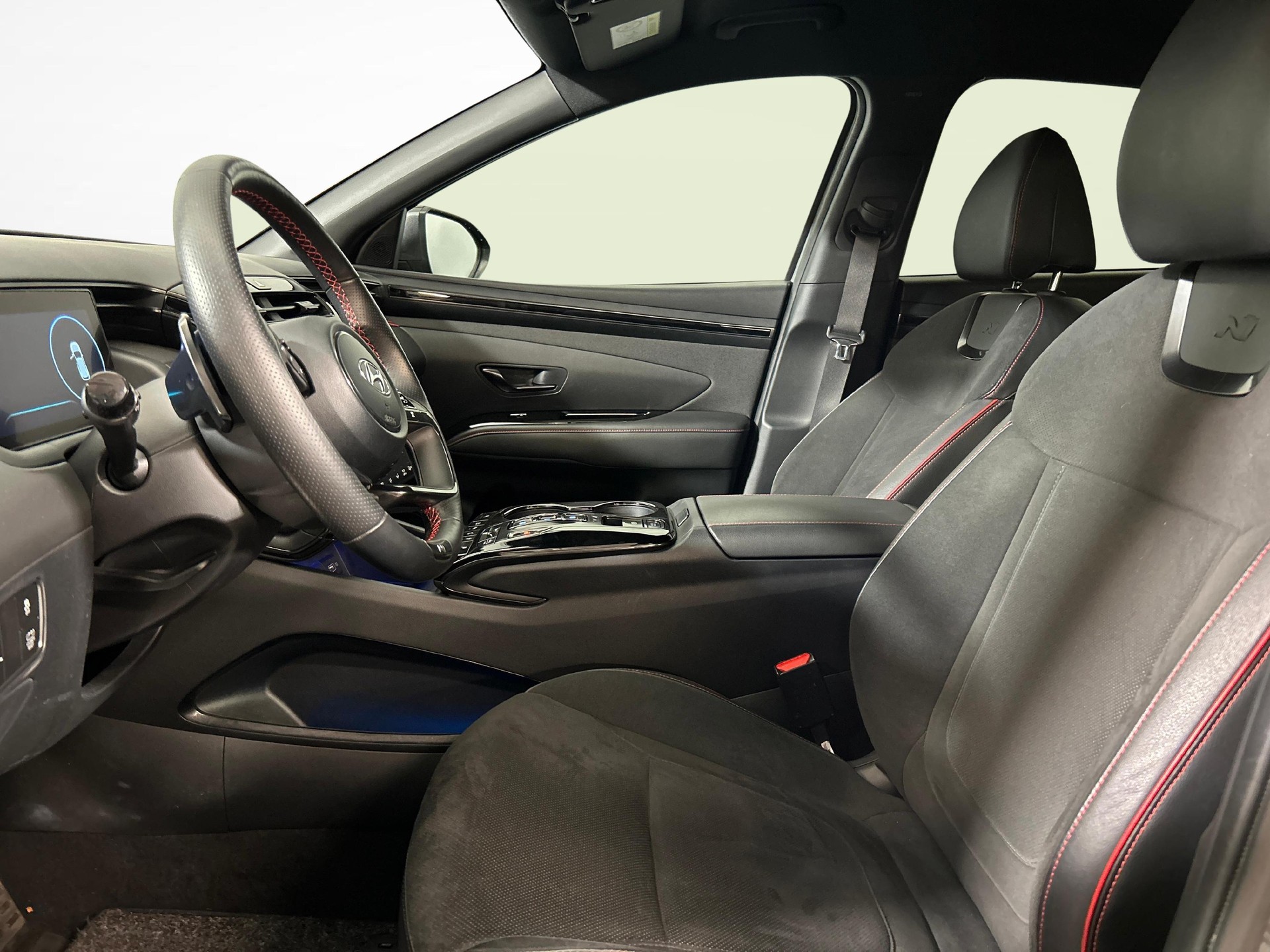 HYUNDAI Tucson 1.6 T-GDi HEV N-Line 4WD-image-2