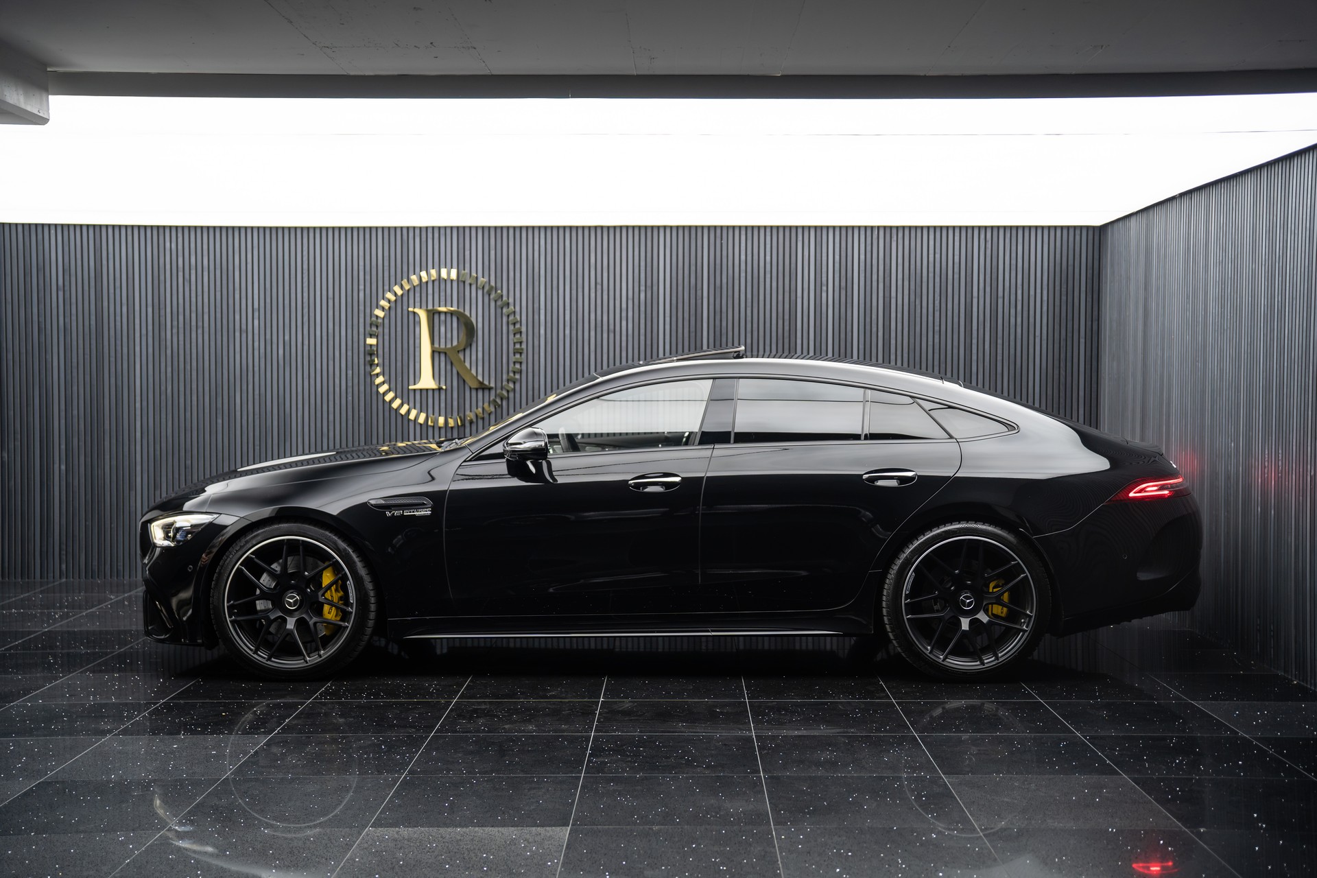 MERCEDES-BENZ AMG GT 4 63 S 4Matic+ Speedshift MCT-showroom-element-2