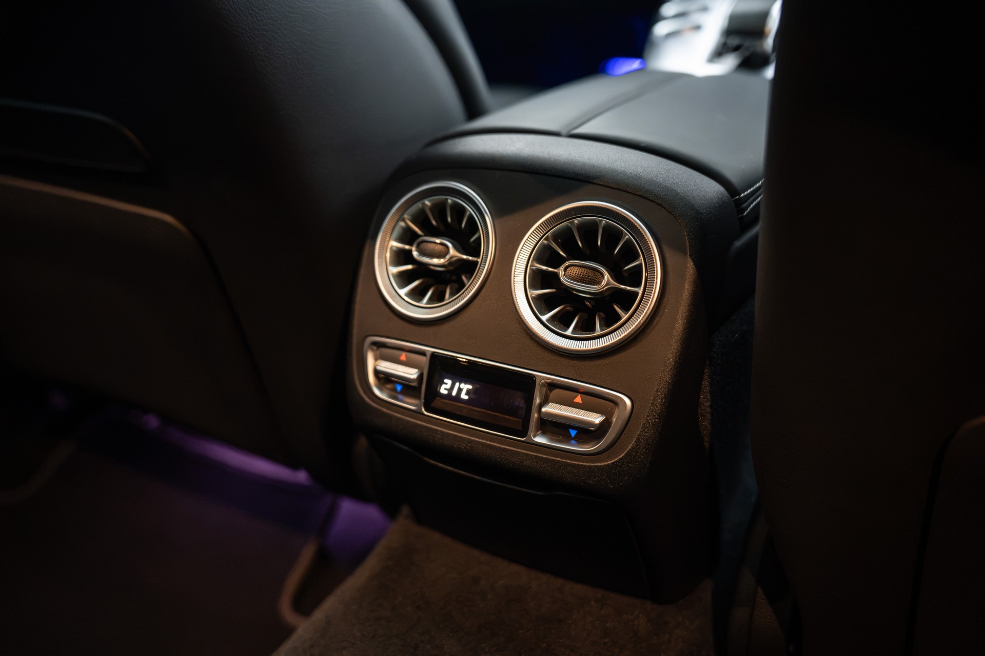MERCEDES-BENZ AMG GT 4 63 S 4Matic+ Speedshift MCT-image-17