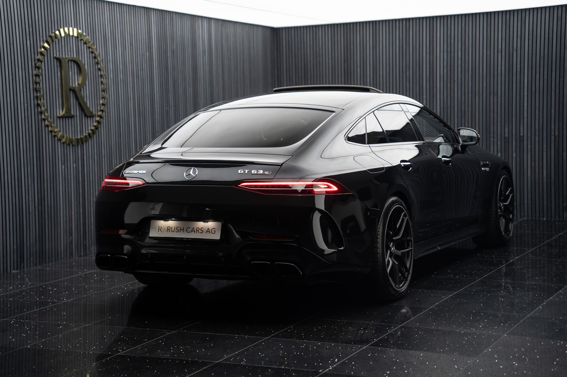 MERCEDES-BENZ AMG GT 4 63 S 4Matic+ Speedshift MCT-showroom-element-3
