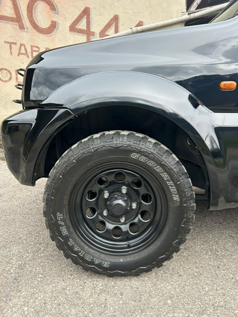 SUZUKI 1.3 4WD Special Edition-image-5