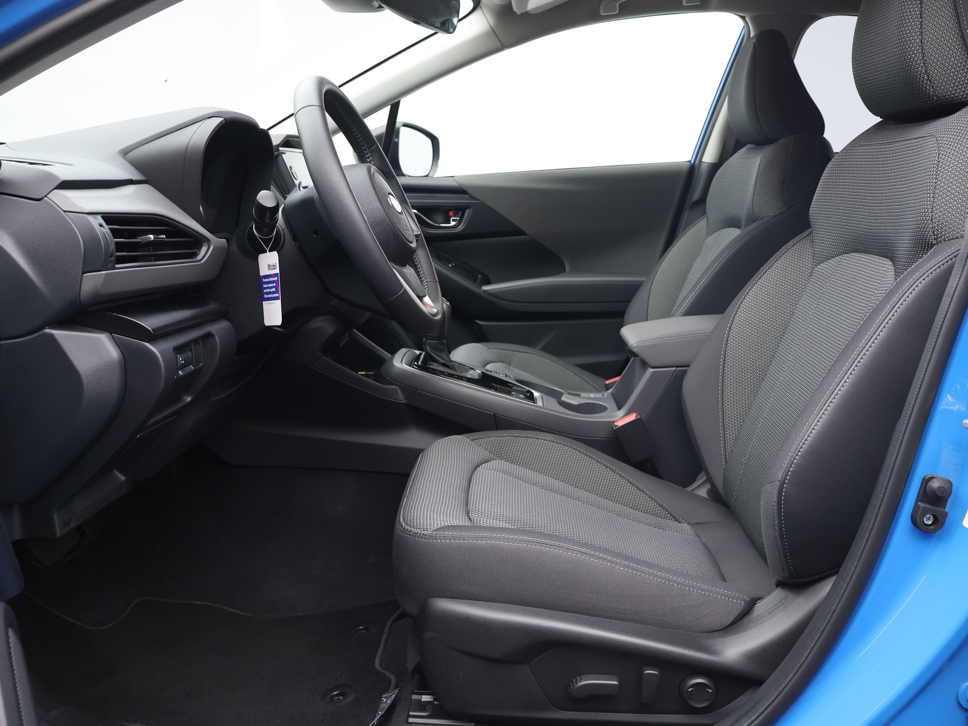SUBARU Crosstrek 2.0i e-Boxer Swiss Plus-image-2