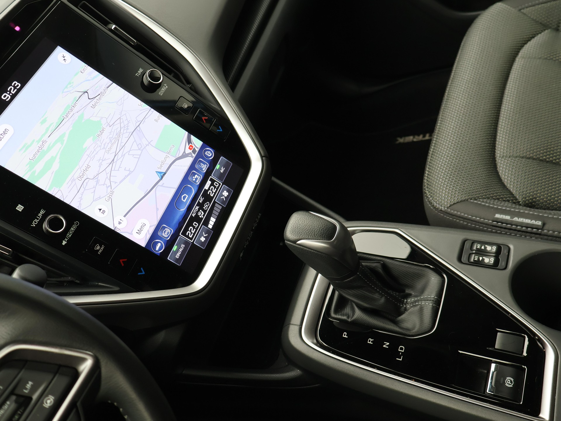 SUBARU Crosstrek 2.0i e-Boxer Swiss Plus-image-13