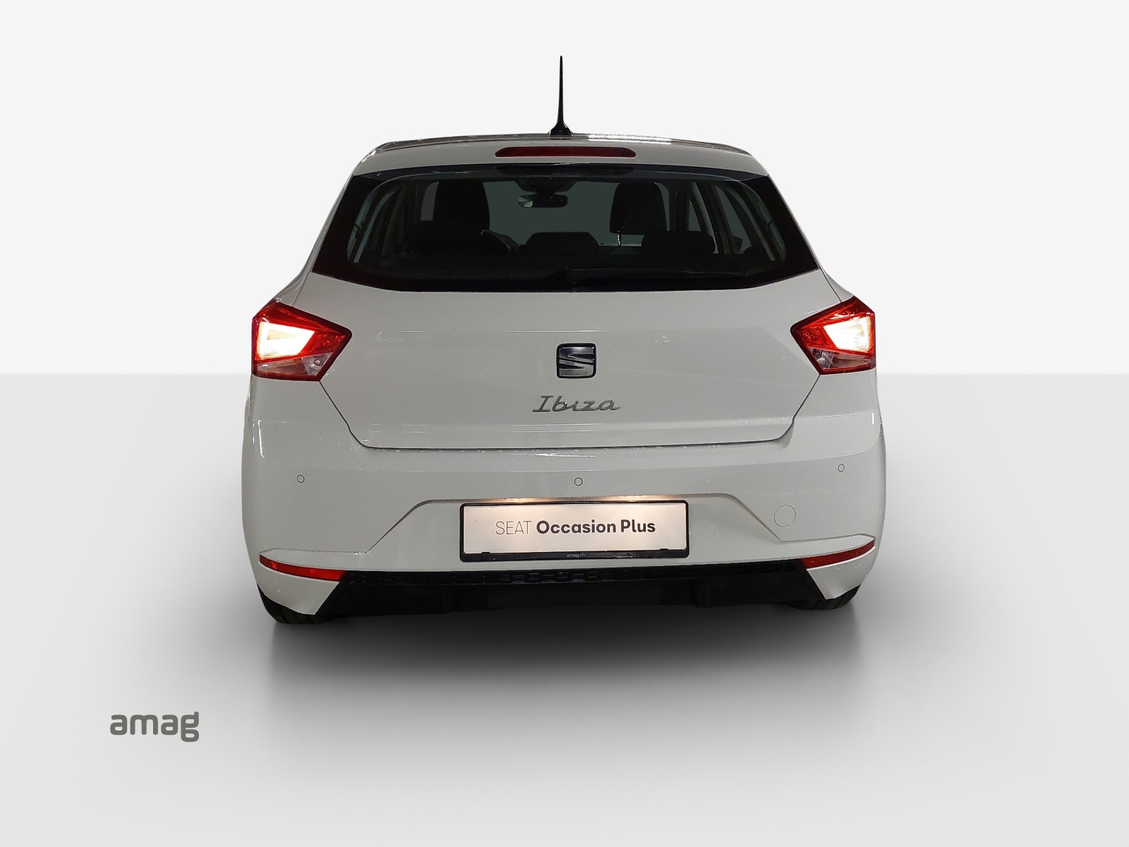 SEAT Ibiza 1.0 EcoTSI Reference-image-3