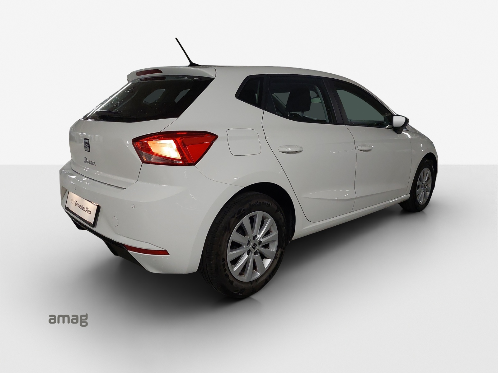 SEAT Ibiza 1.0 EcoTSI Reference-image-4