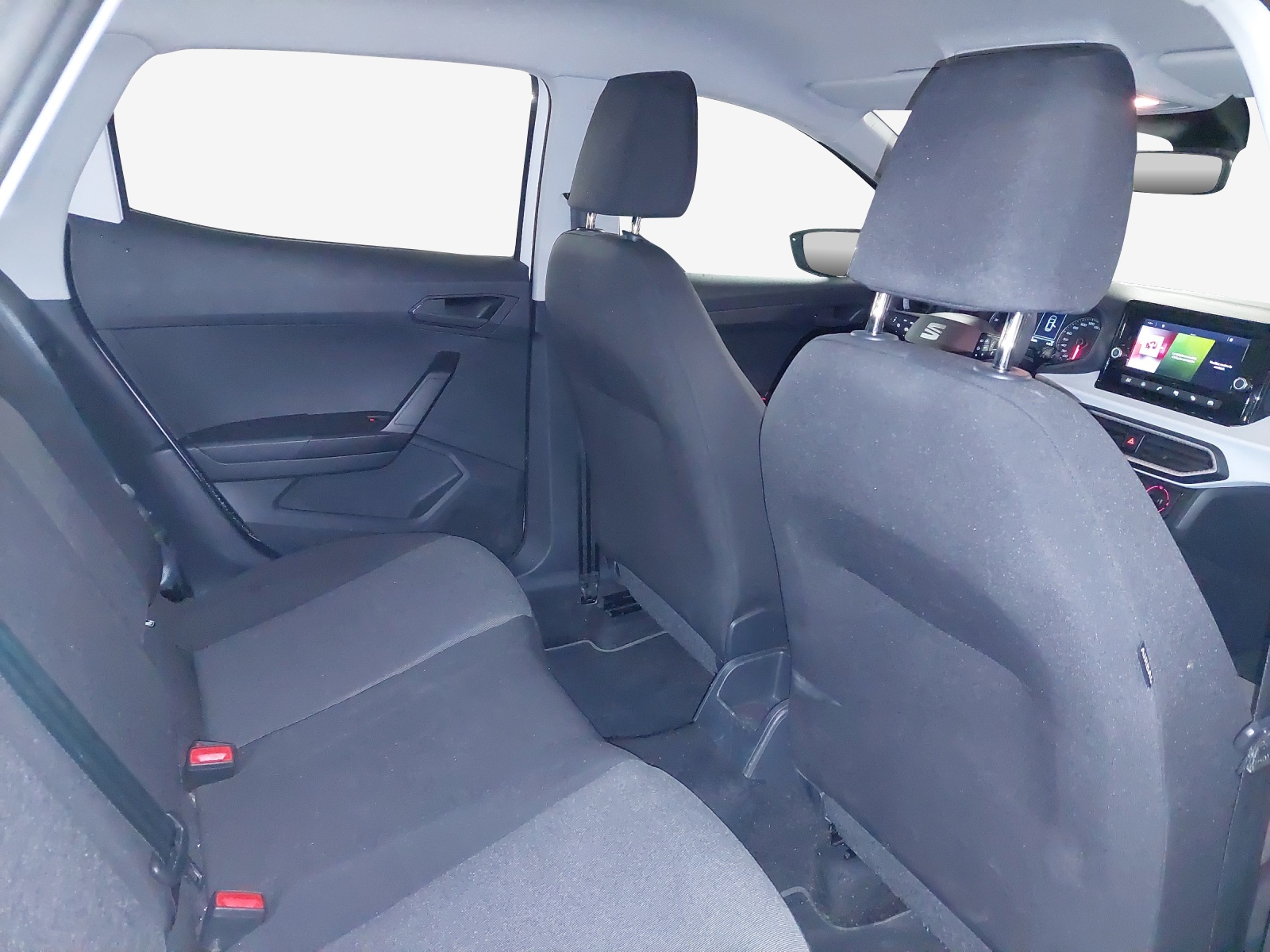 SEAT Ibiza 1.0 EcoTSI Reference-image-13