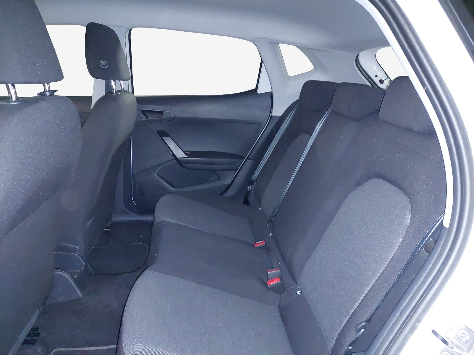 SEAT Ibiza 1.0 EcoTSI Reference-image-11