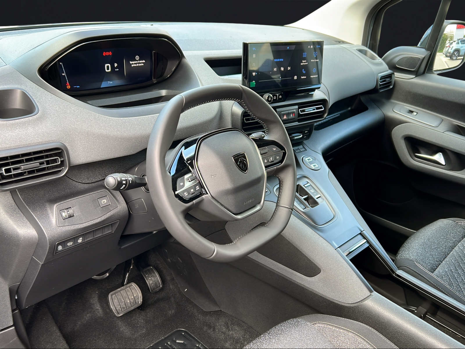 PEUGEOT Rifter Long 1.5 BlueHDi 130 Al-image-6