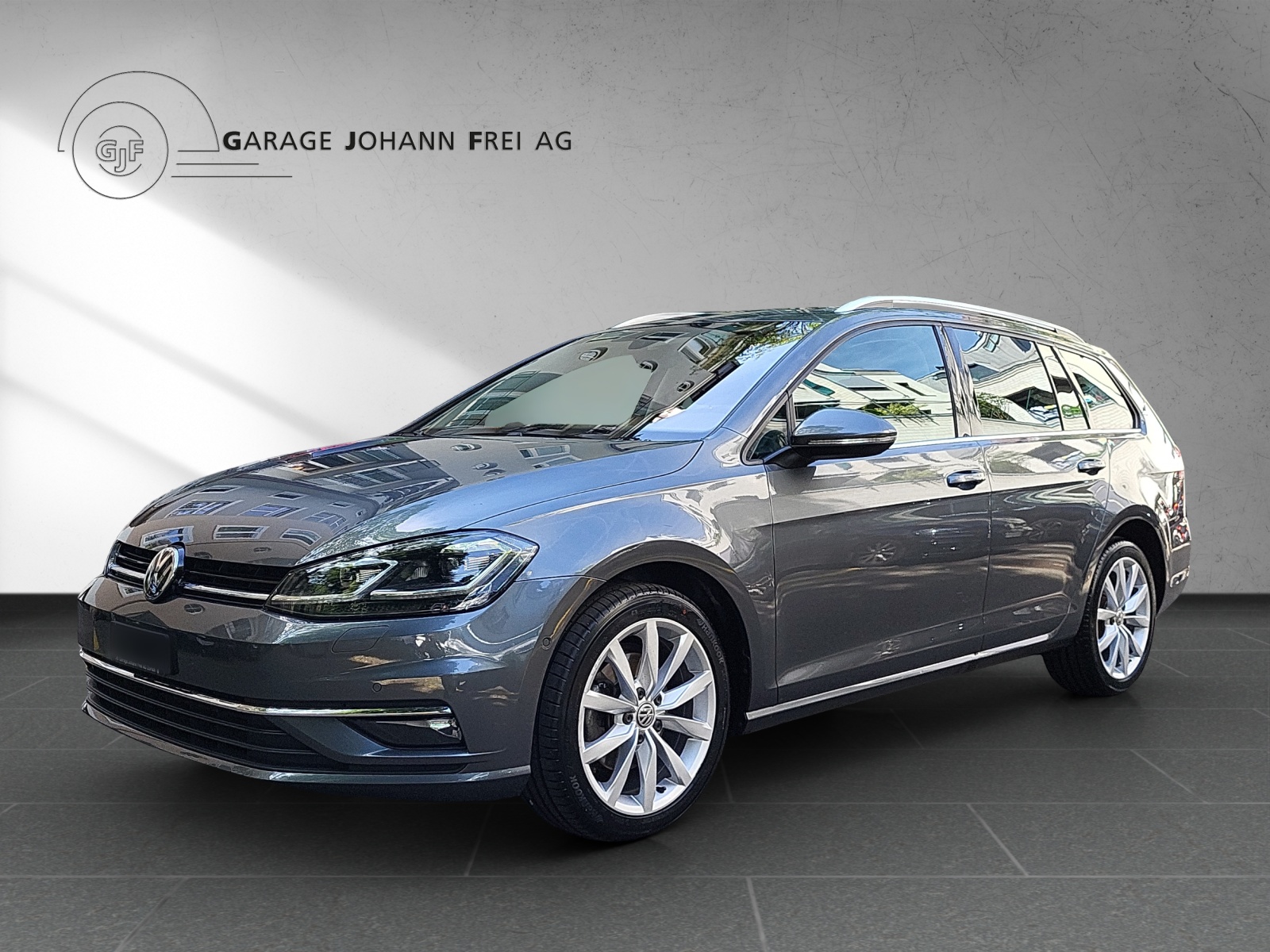 VW Golf Variant Highline 2.0TDI 150PS DSG 4Motion-image-0