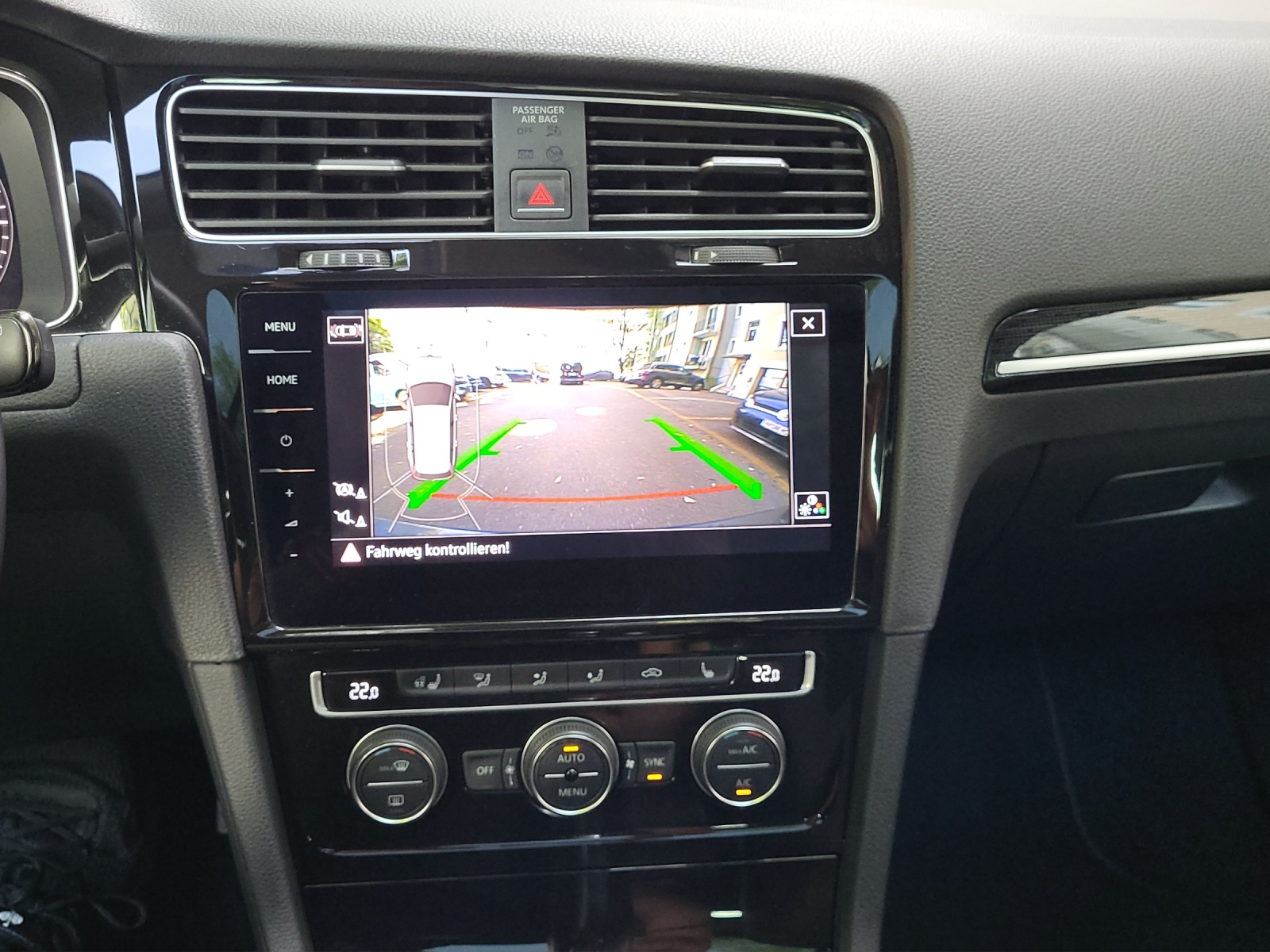 VW Golf Variant Highline 2.0TDI 150PS DSG 4Motion-image-15