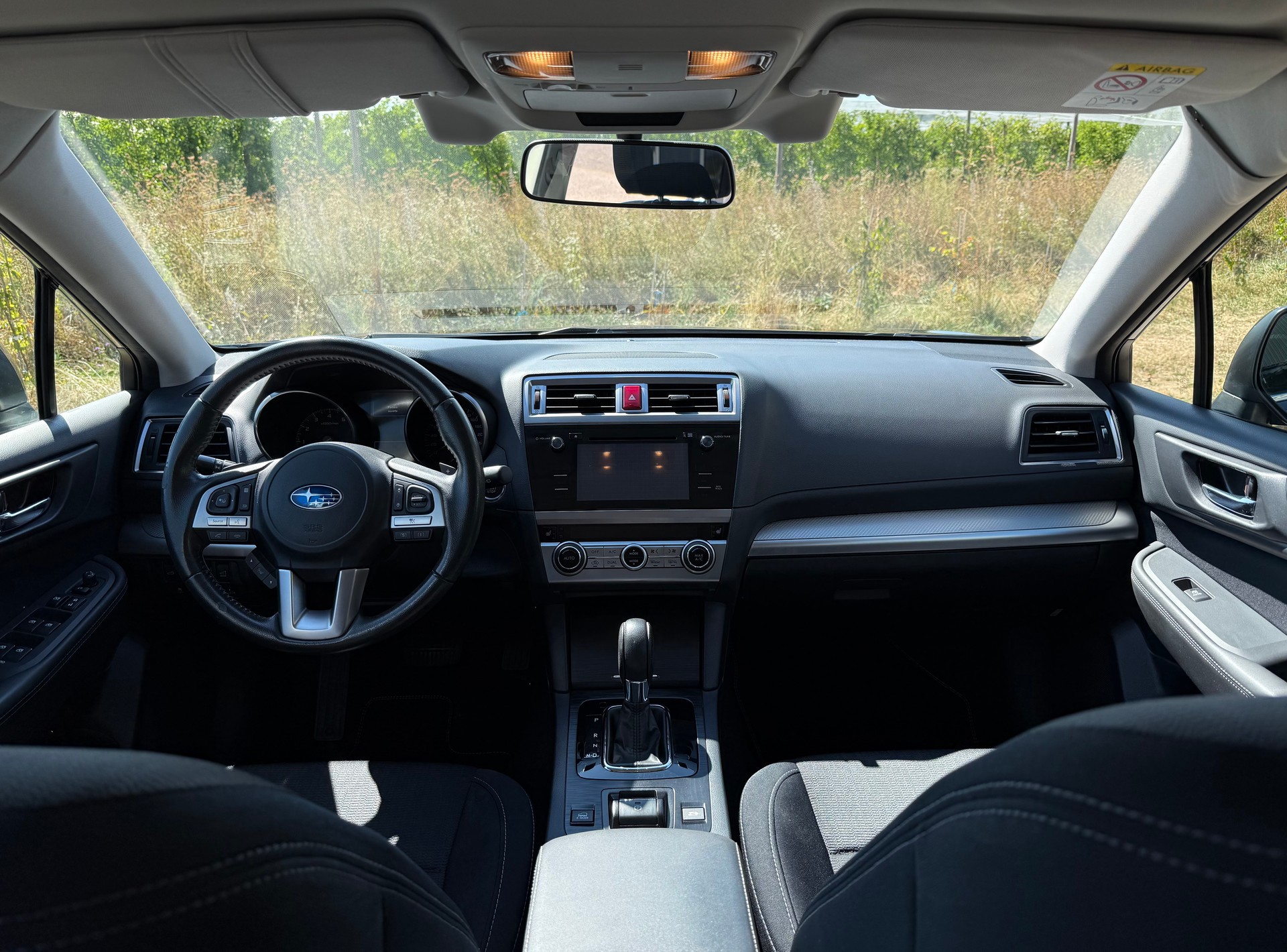SUBARU Outback 2.5i Swiss AWD Lineartronic-image-8
