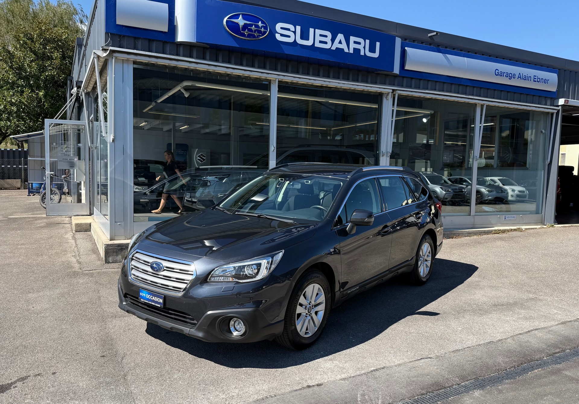 SUBARU Outback 2.5i Swiss AWD Lineartronic-image-1
