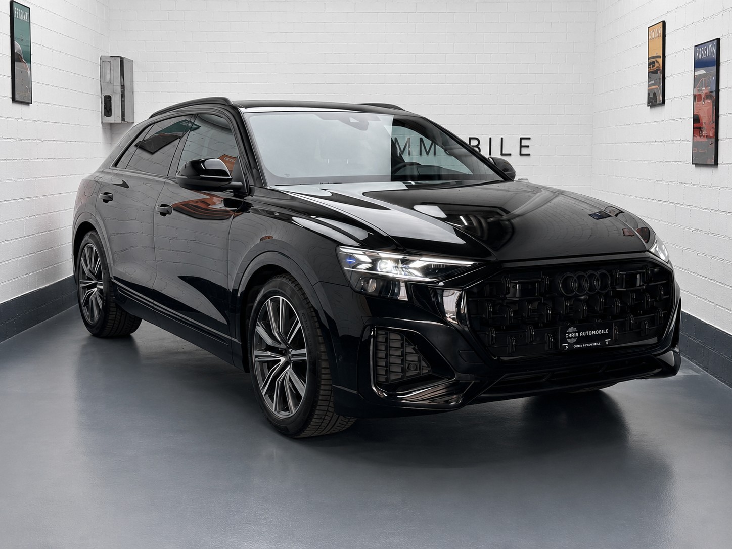 AUDI Q8 SUV 50 TDI quattro tiptronic S-Line-image-4
