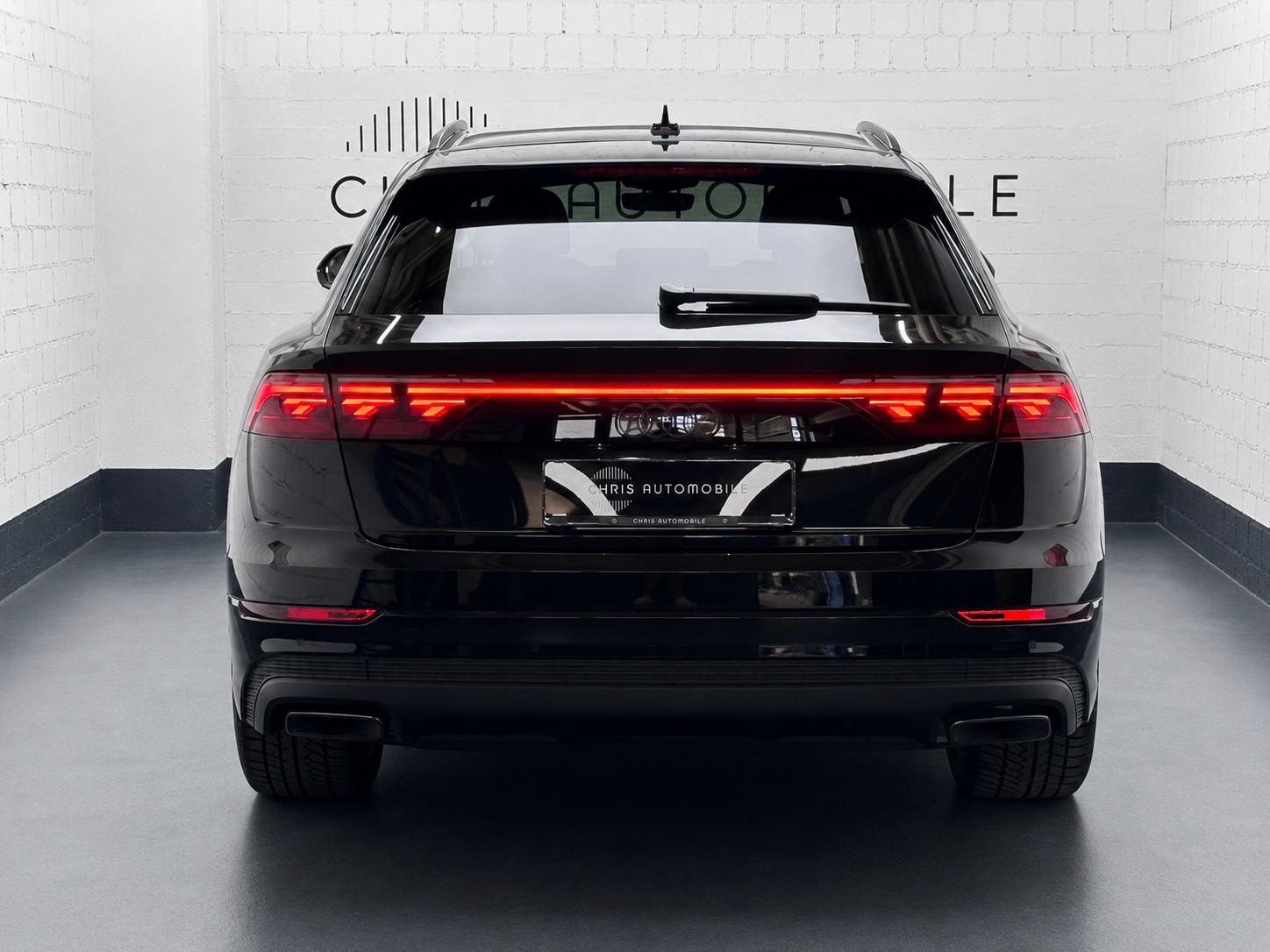 AUDI Q8 SUV 50 TDI quattro tiptronic S-Line-image-2