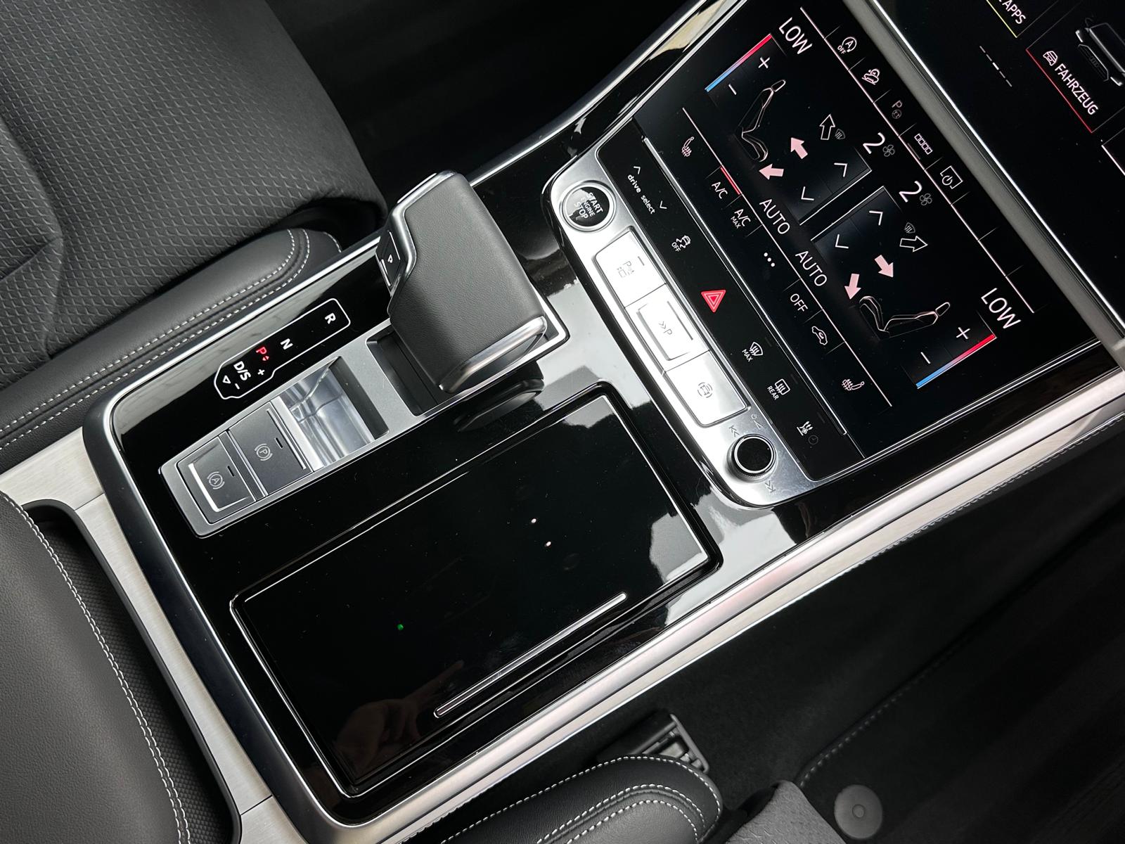 AUDI Q8 SUV 50 TDI quattro tiptronic S-Line-image-21