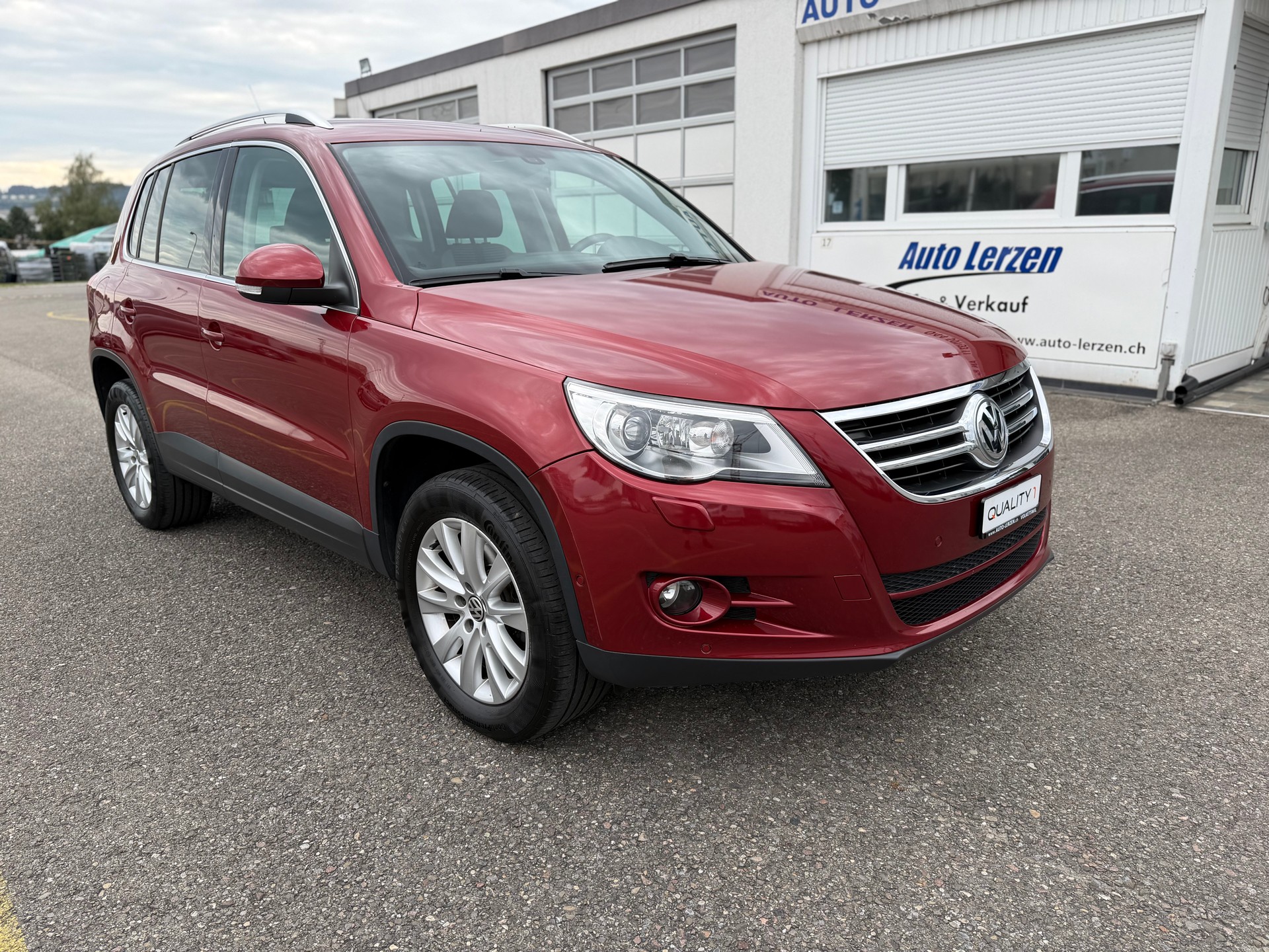 VW Tiguan 2.0 TDI Sport&Style Tiptronic 4x4-image-0
