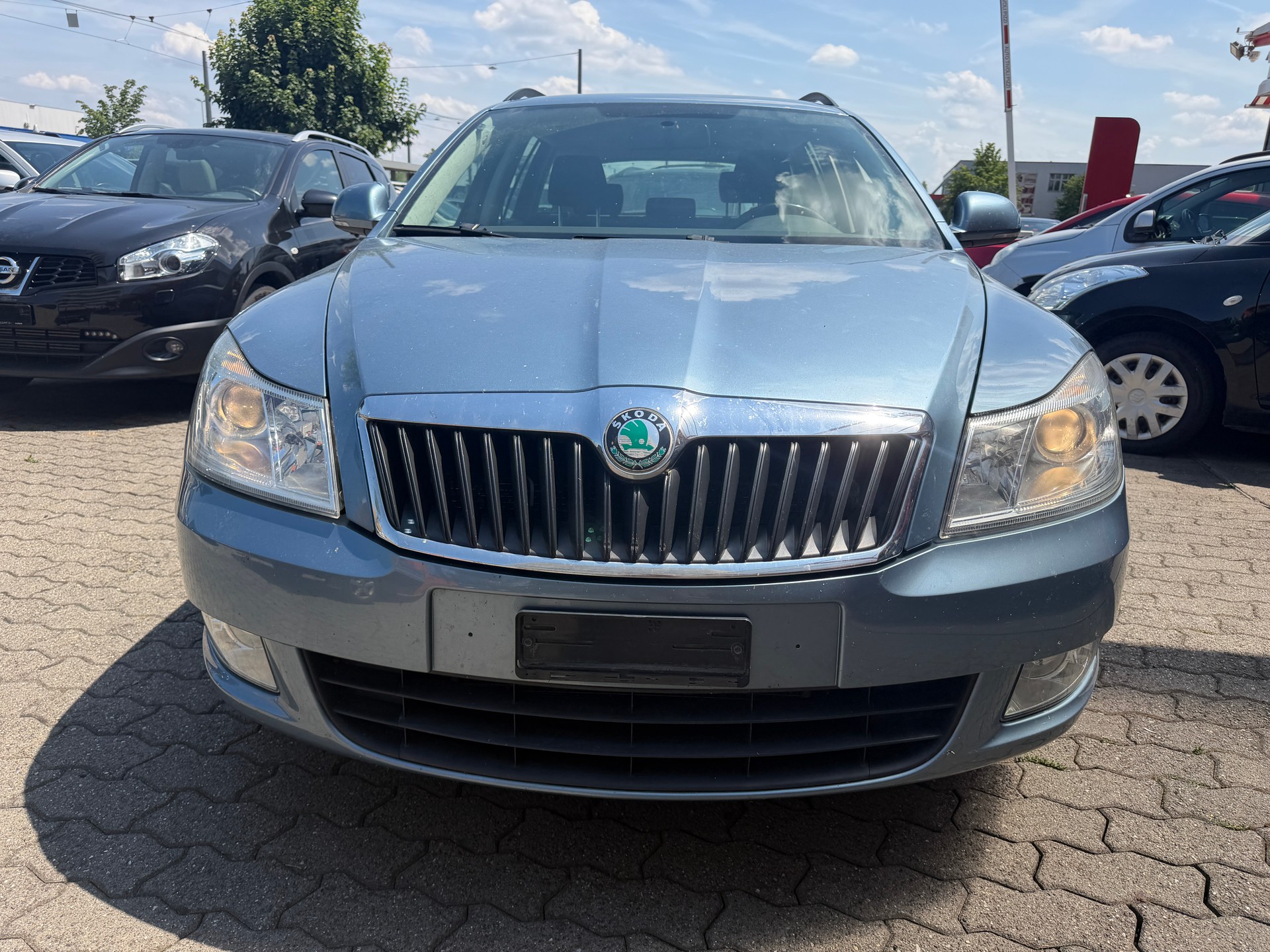 SKODA Octavia Combi 1.8 TSI Ambition 4x4-image-2