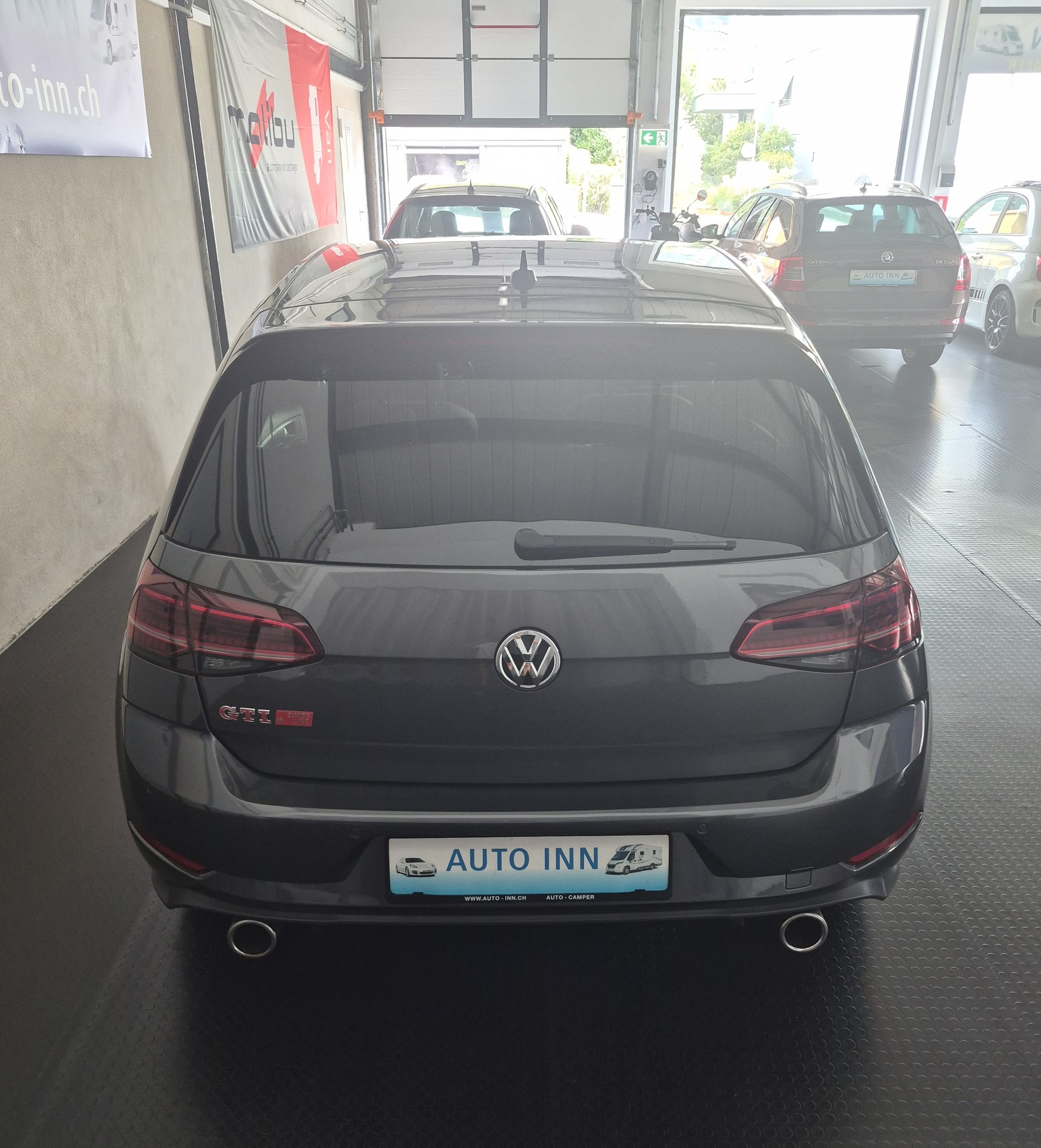 VW Golf 2.0 TSI GTI Performance DSG-image-4