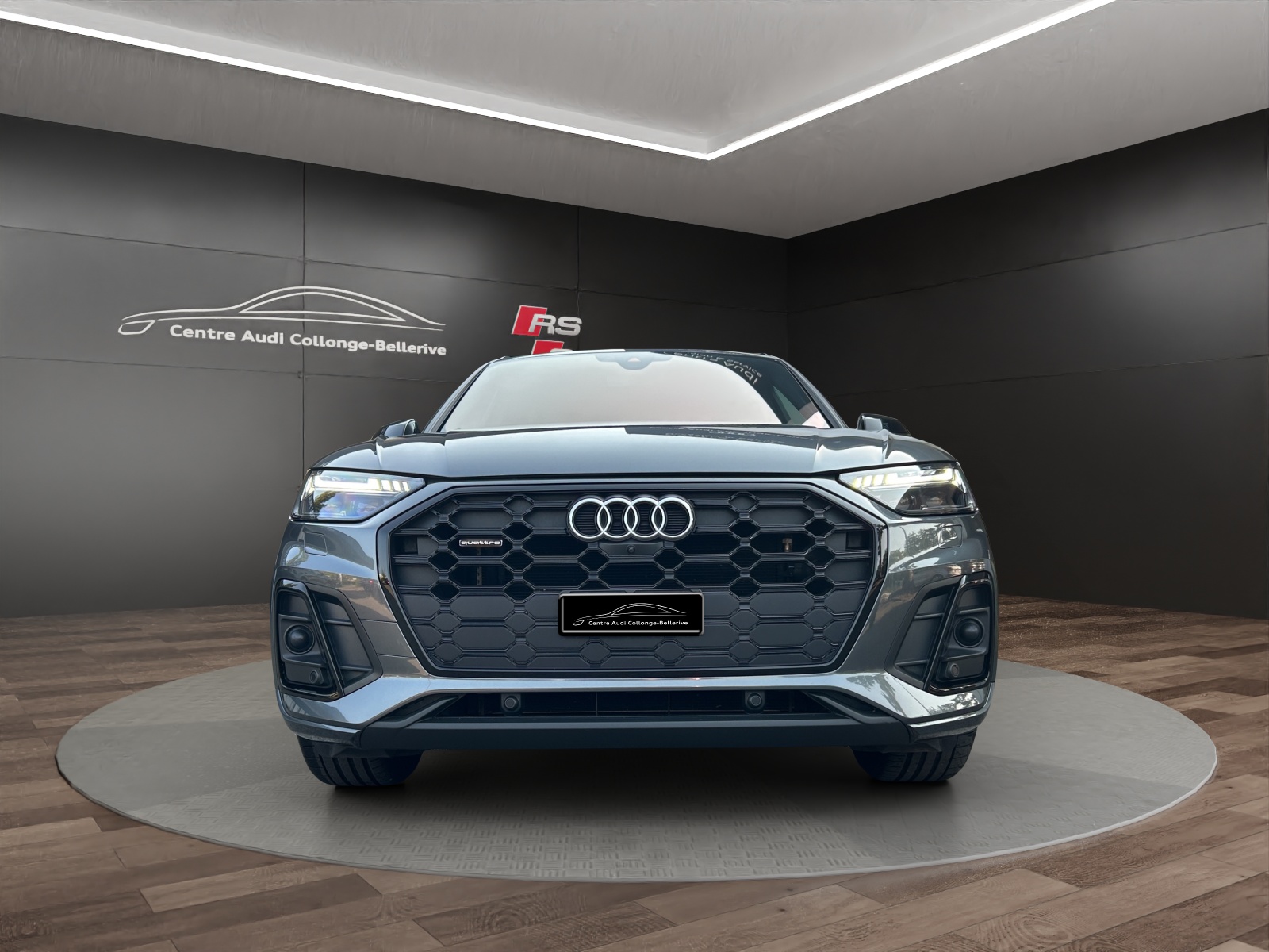 AUDI Q5 40 TDI Black Edition quattro S-tronic-image-1