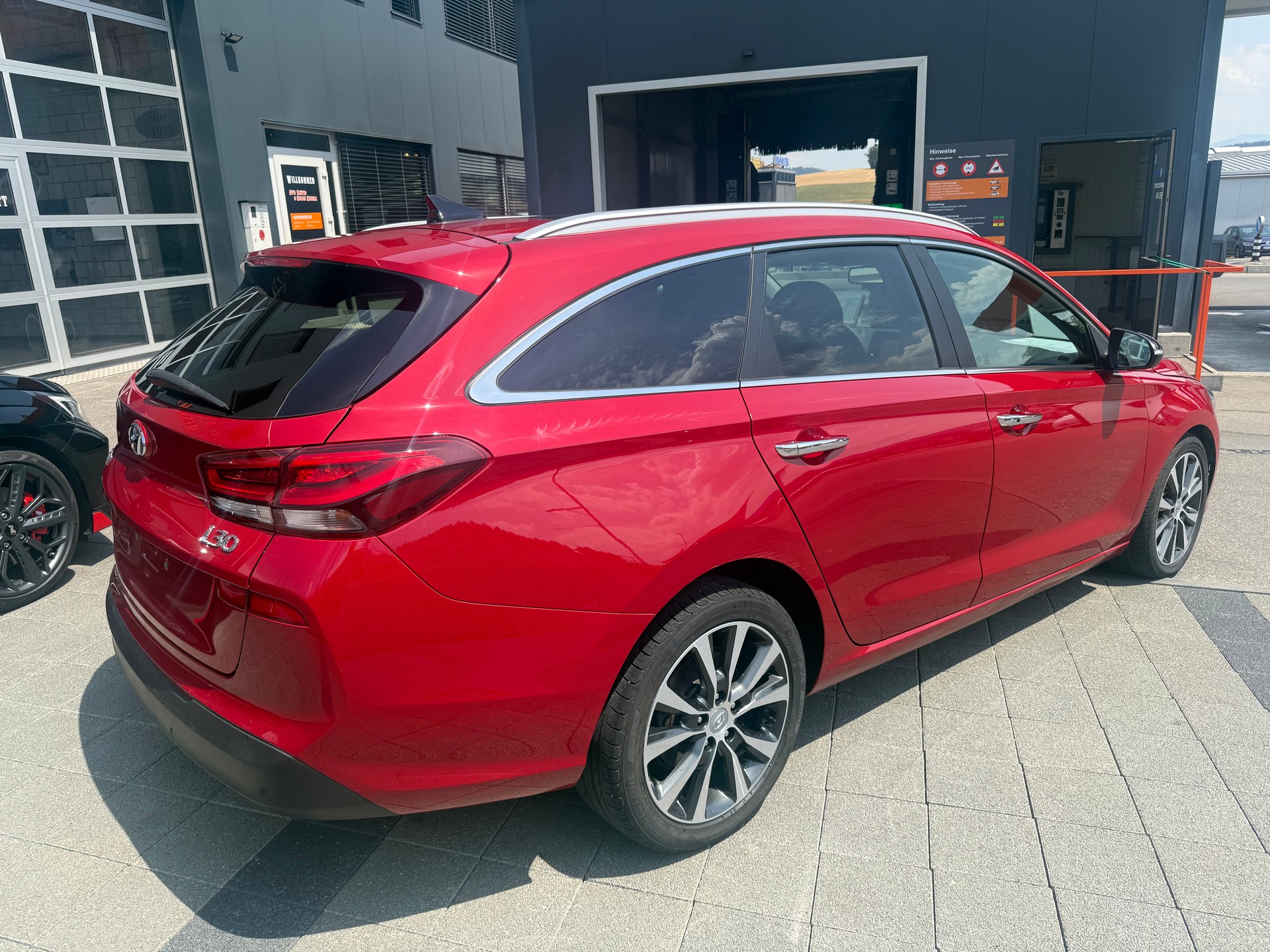 HYUNDAI i30 Wagon 1.4 T-GDi Vertex DCT-image-3