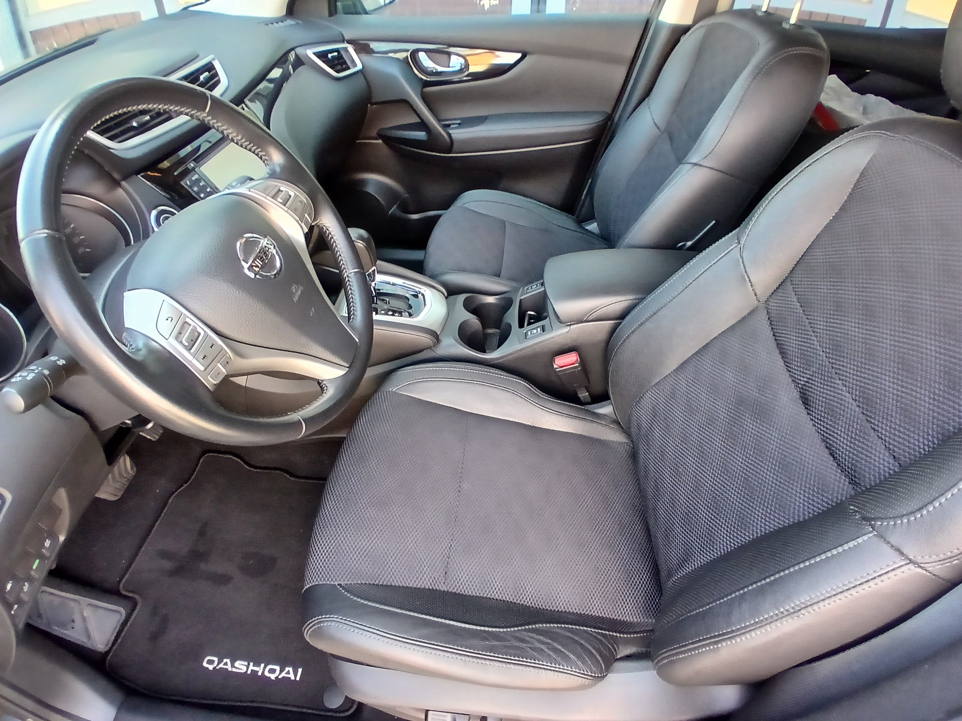 NISSAN Qashqai 1.2 DIG-T tekna Xtronic CVT-image-8