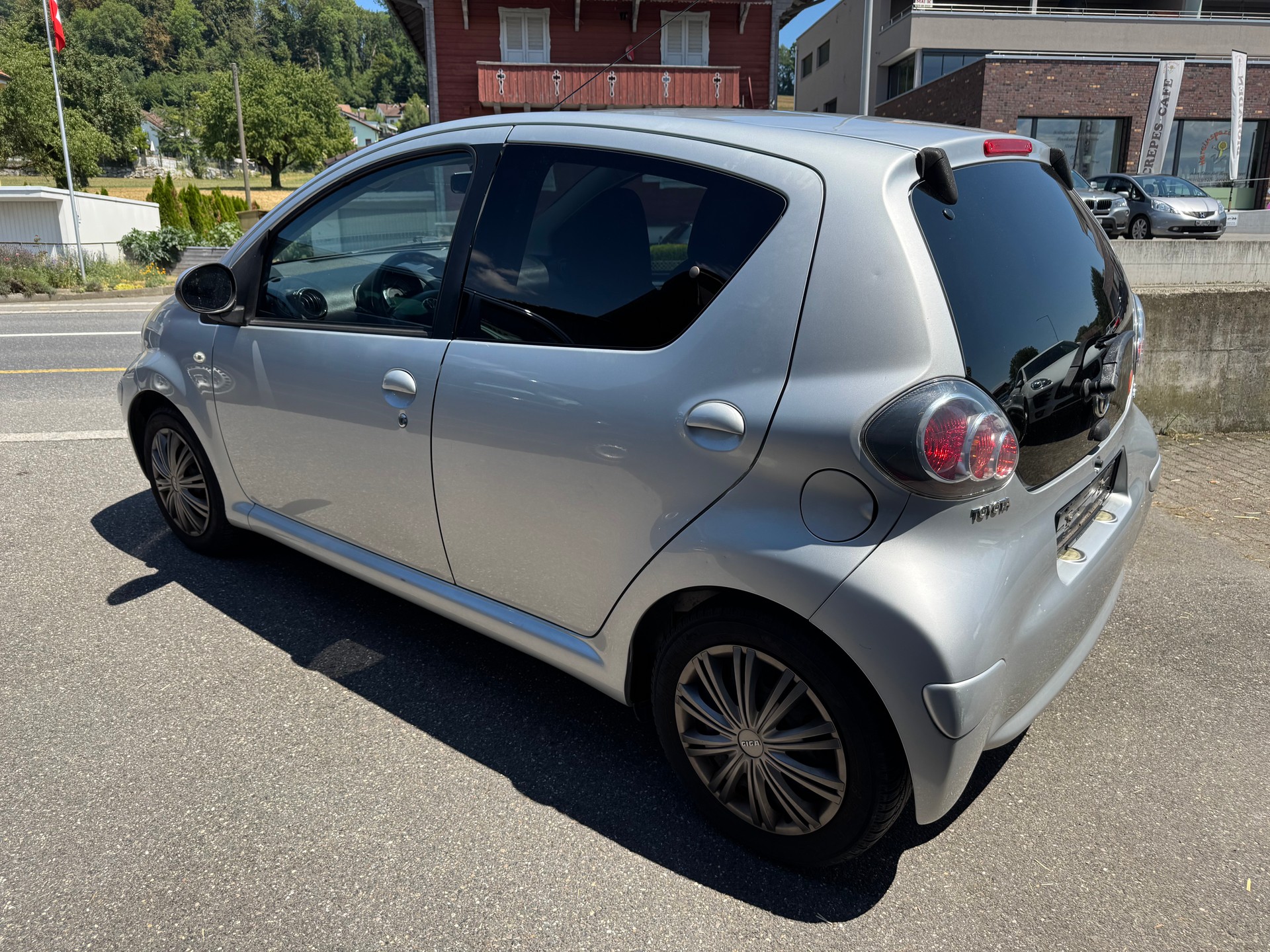 TOYOTA Aygo 1.0 easy-image-4