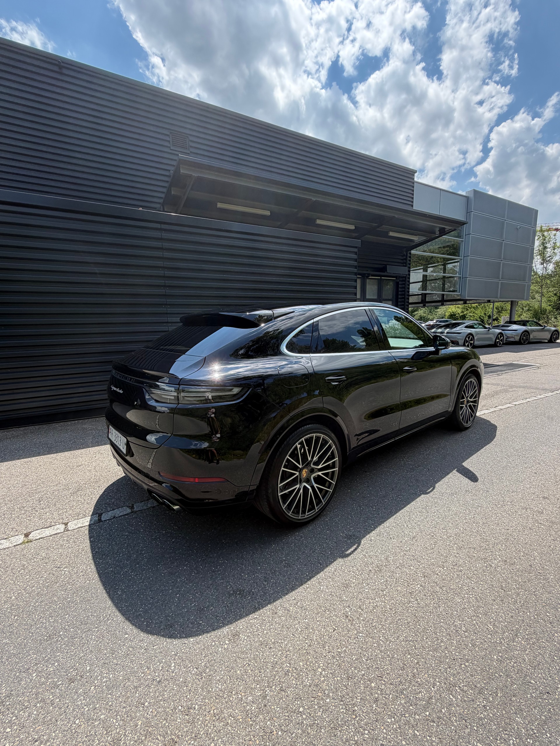 PORSCHE Cayenne Turbo Coupé-showroom-element-2