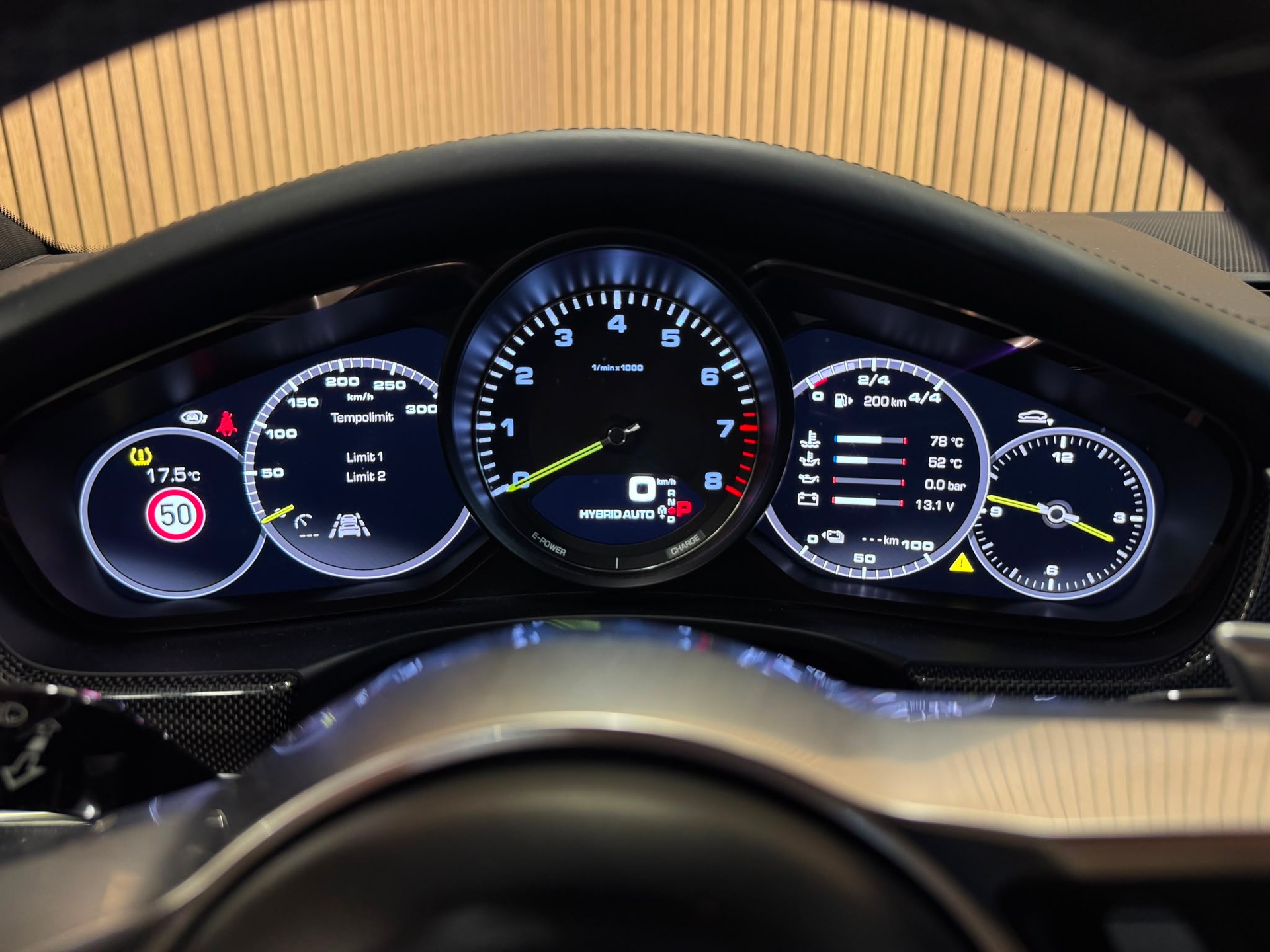 PORSCHE Panamera 4 E-Hybrid Sport Turismo PDK-image-12