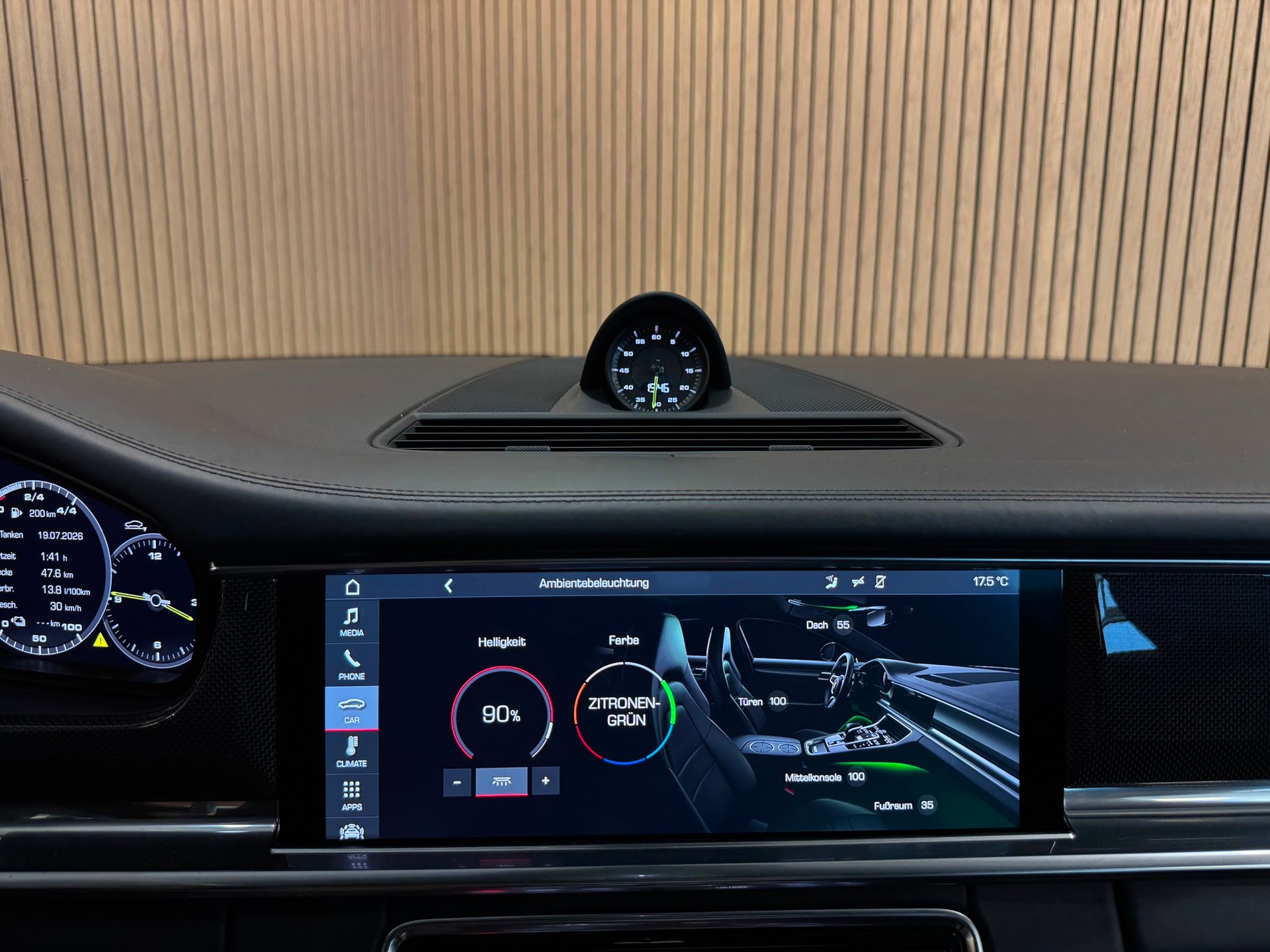 PORSCHE Panamera 4 E-Hybrid Sport Turismo PDK-image-18