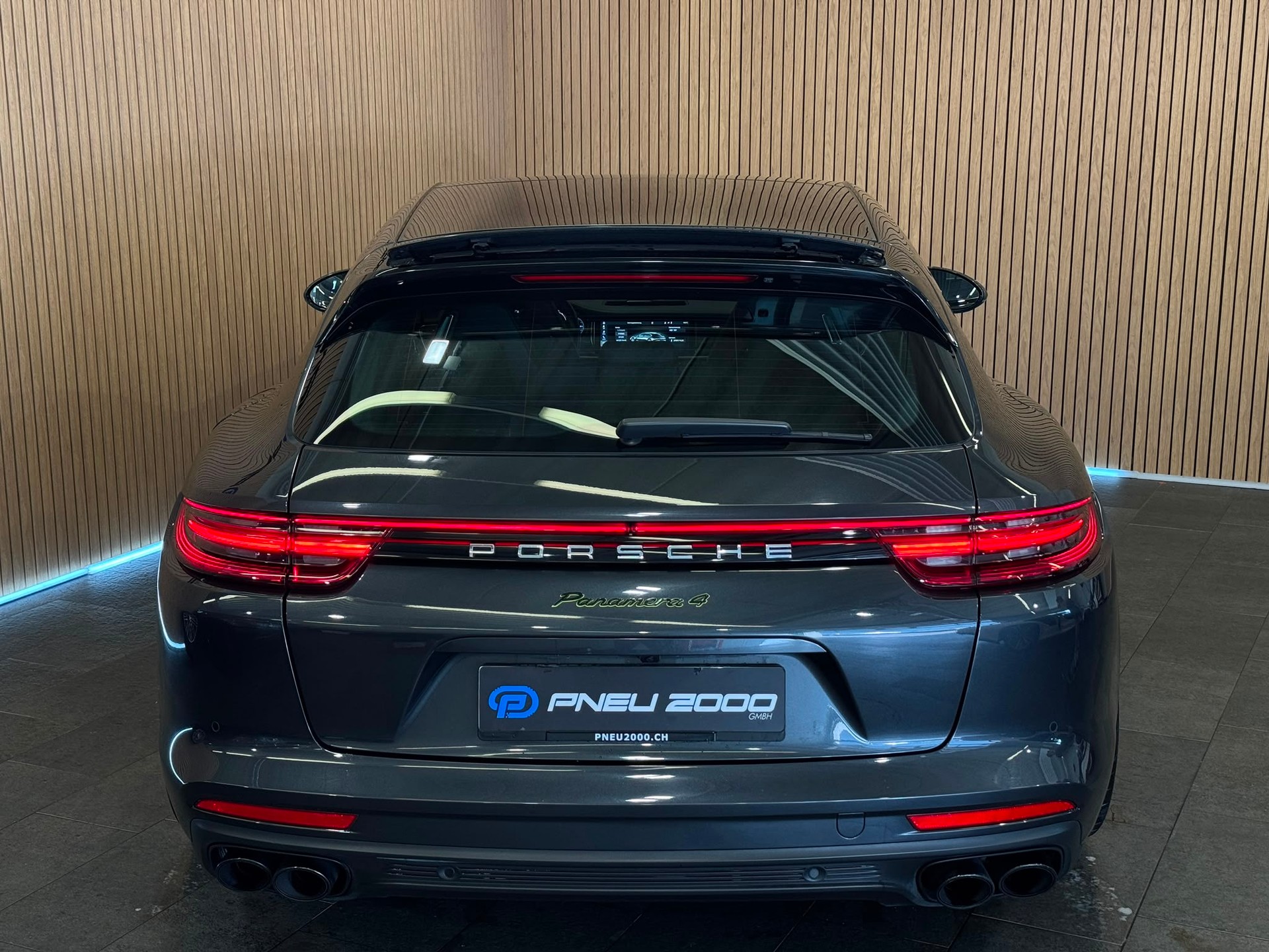 PORSCHE Panamera 4 E-Hybrid Sport Turismo PDK-image-4