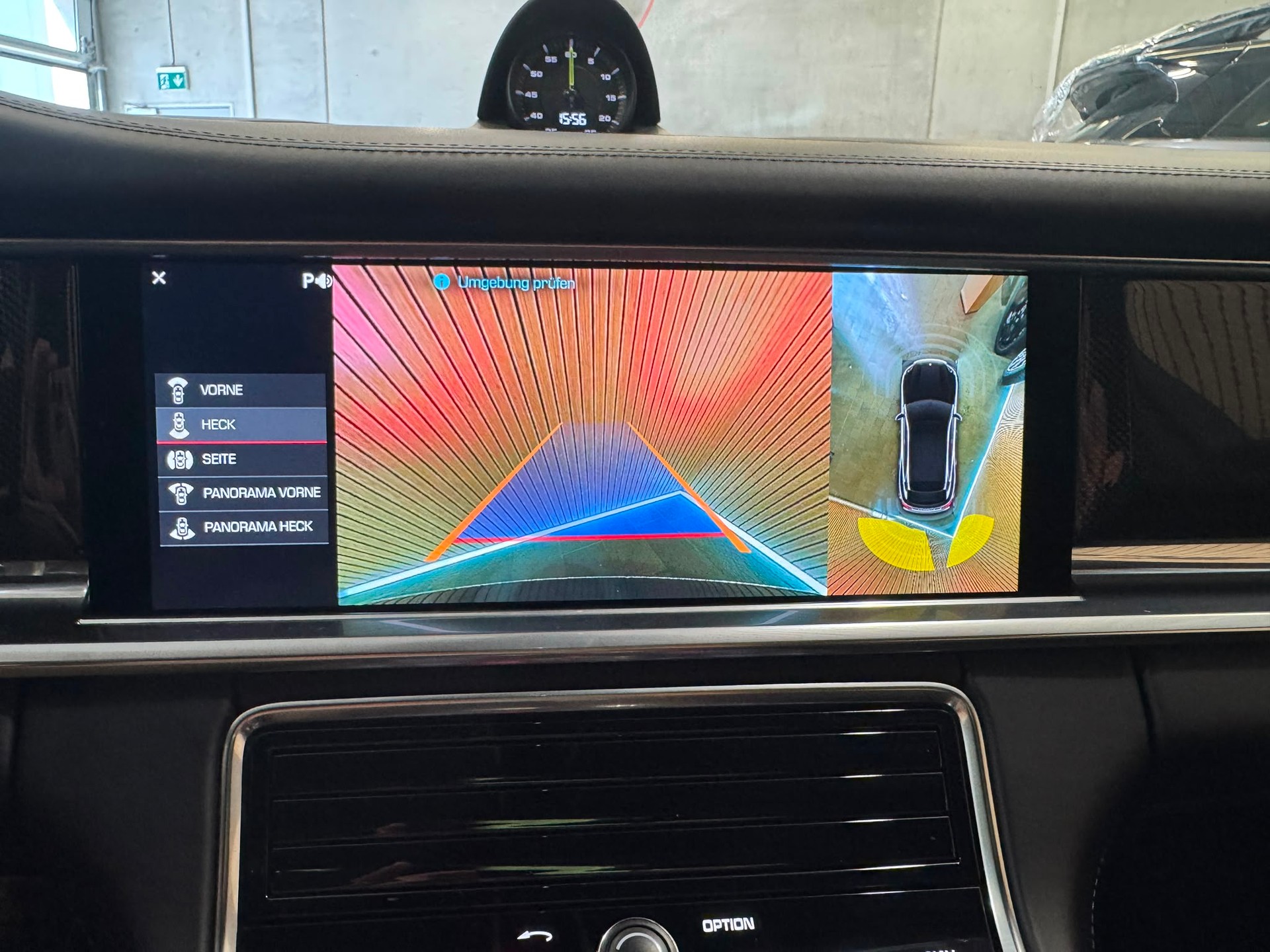 PORSCHE Panamera 4 E-Hybrid Sport Turismo PDK-image-24