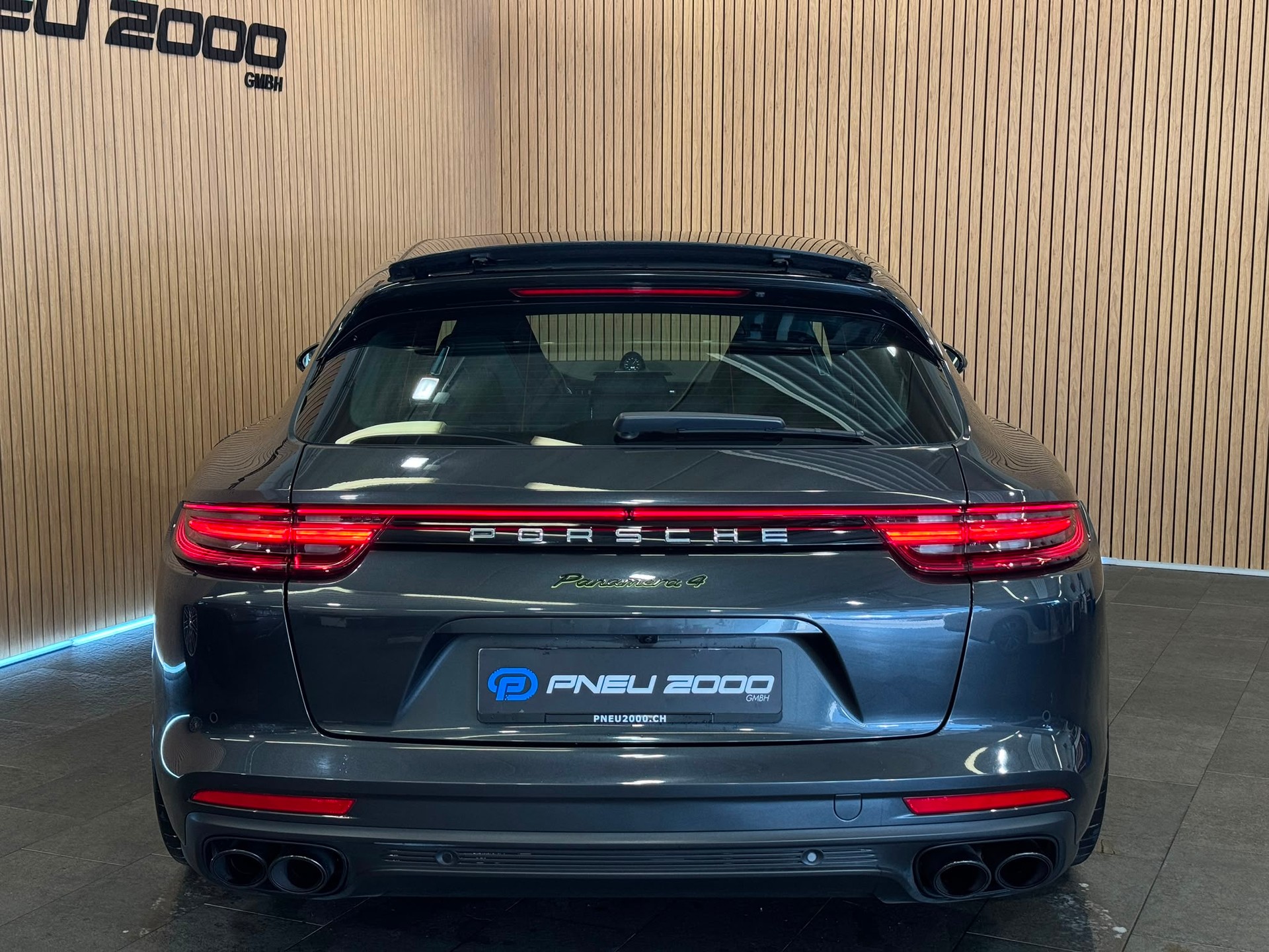 PORSCHE Panamera 4 E-Hybrid Sport Turismo PDK-image-5