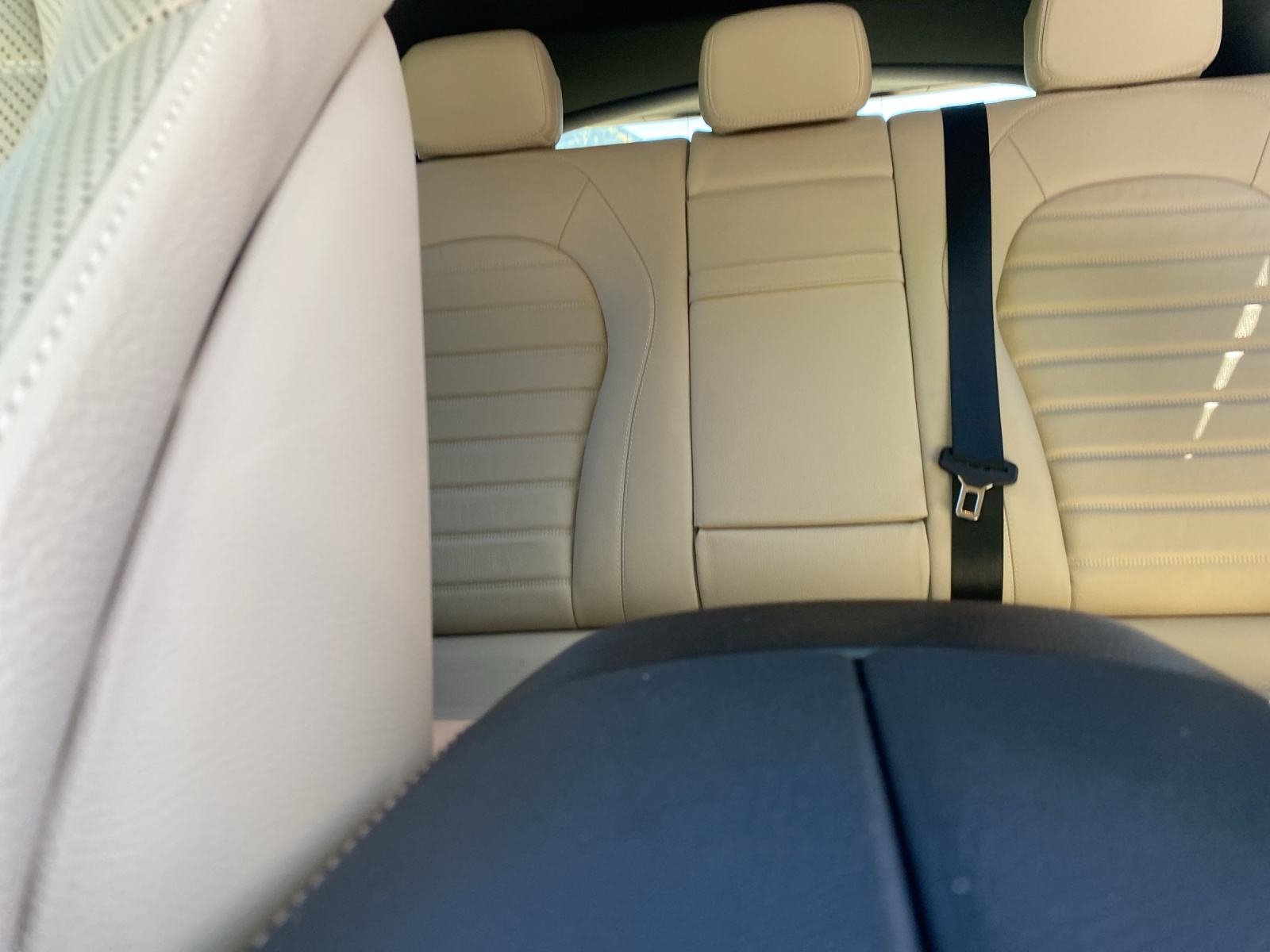 MERCEDES-BENZ EQC 400 4Matic EQ Star-image-11