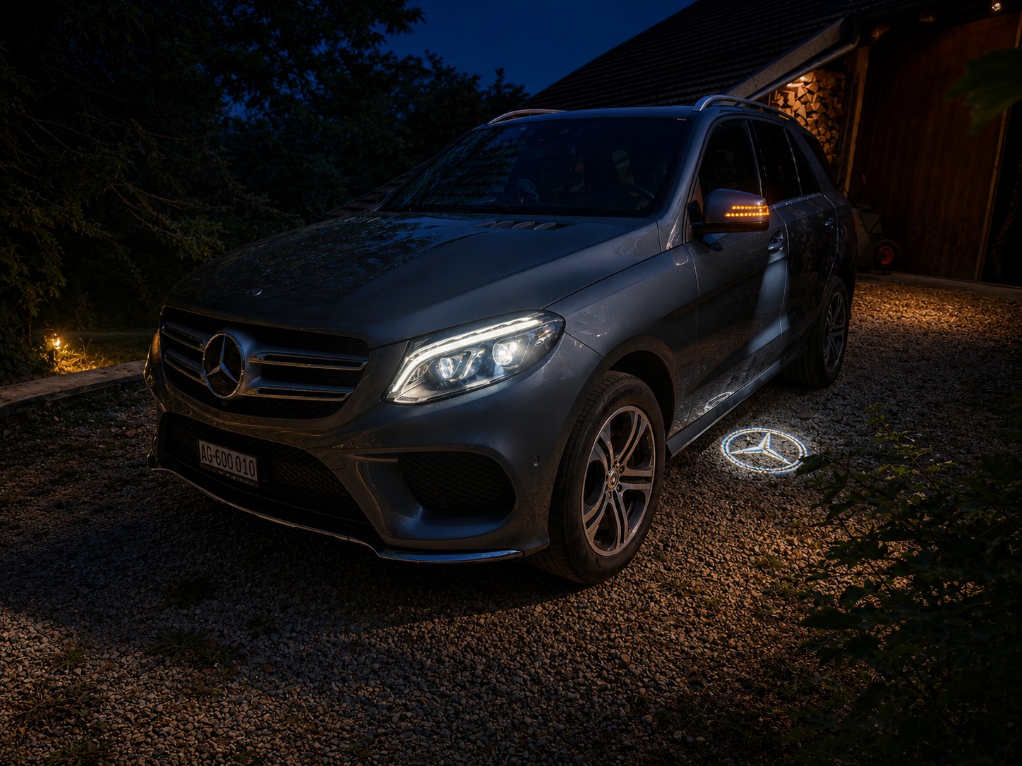 MERCEDES-BENZ GLE 350 d-image-5