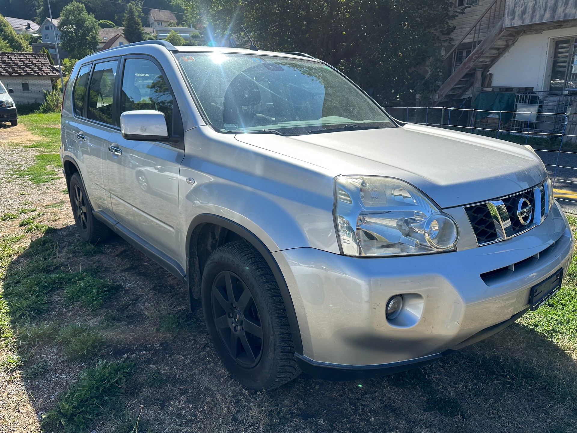 NISSAN X-Trail 2.0 dCi 16V Platinum Automatic-image-1