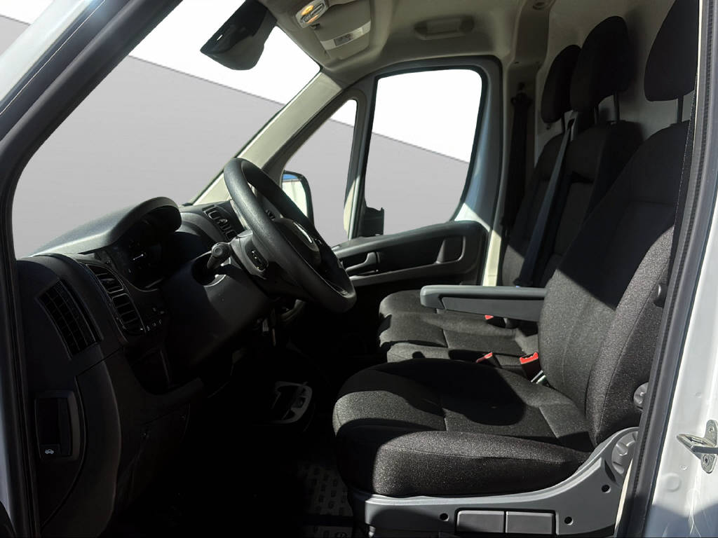 OPEL Movano Kaw. 3.3 t L2 H2 2.2 T-image-8