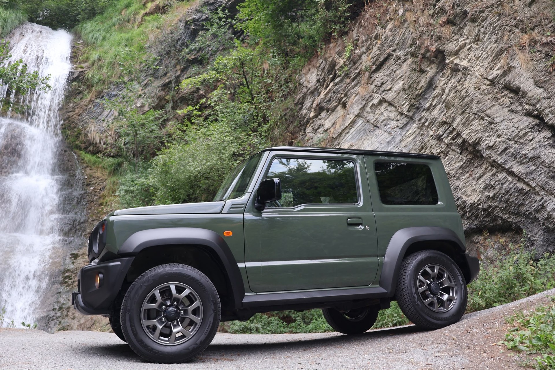 SUZUKI Jimny 1.5 Compact+ 4x4-image-7