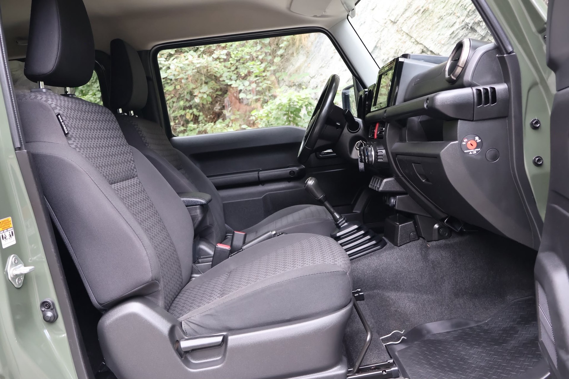 SUZUKI Jimny 1.5 Compact+ 4x4-image-10