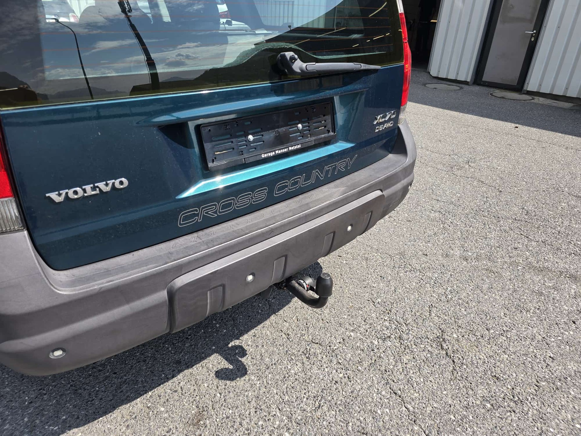 VOLVO XC70 D5 AWD Geartronic-image-2