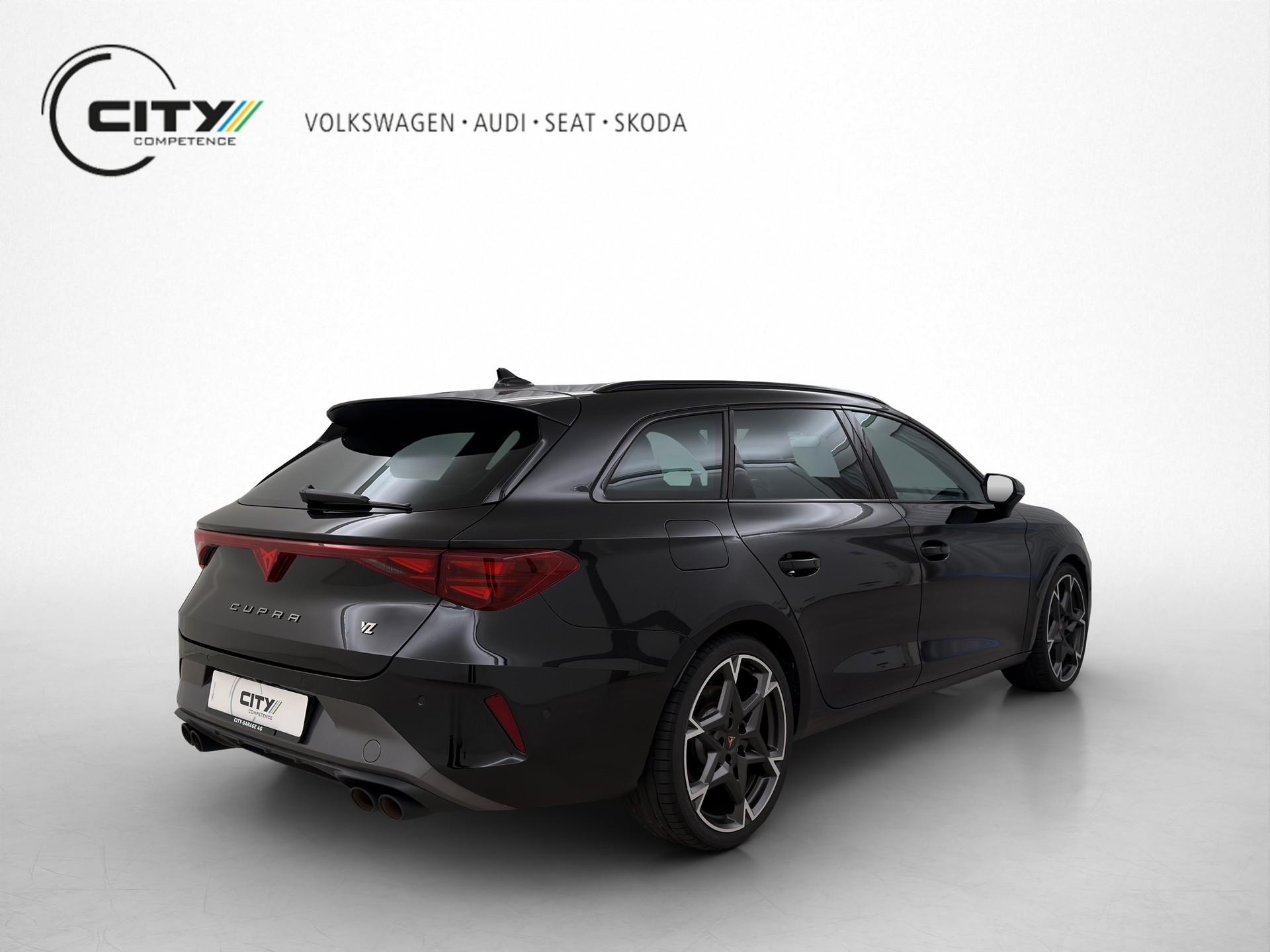 CUPRA Leon ST 2.0 TSI 333 VZ 4Drive-image-2