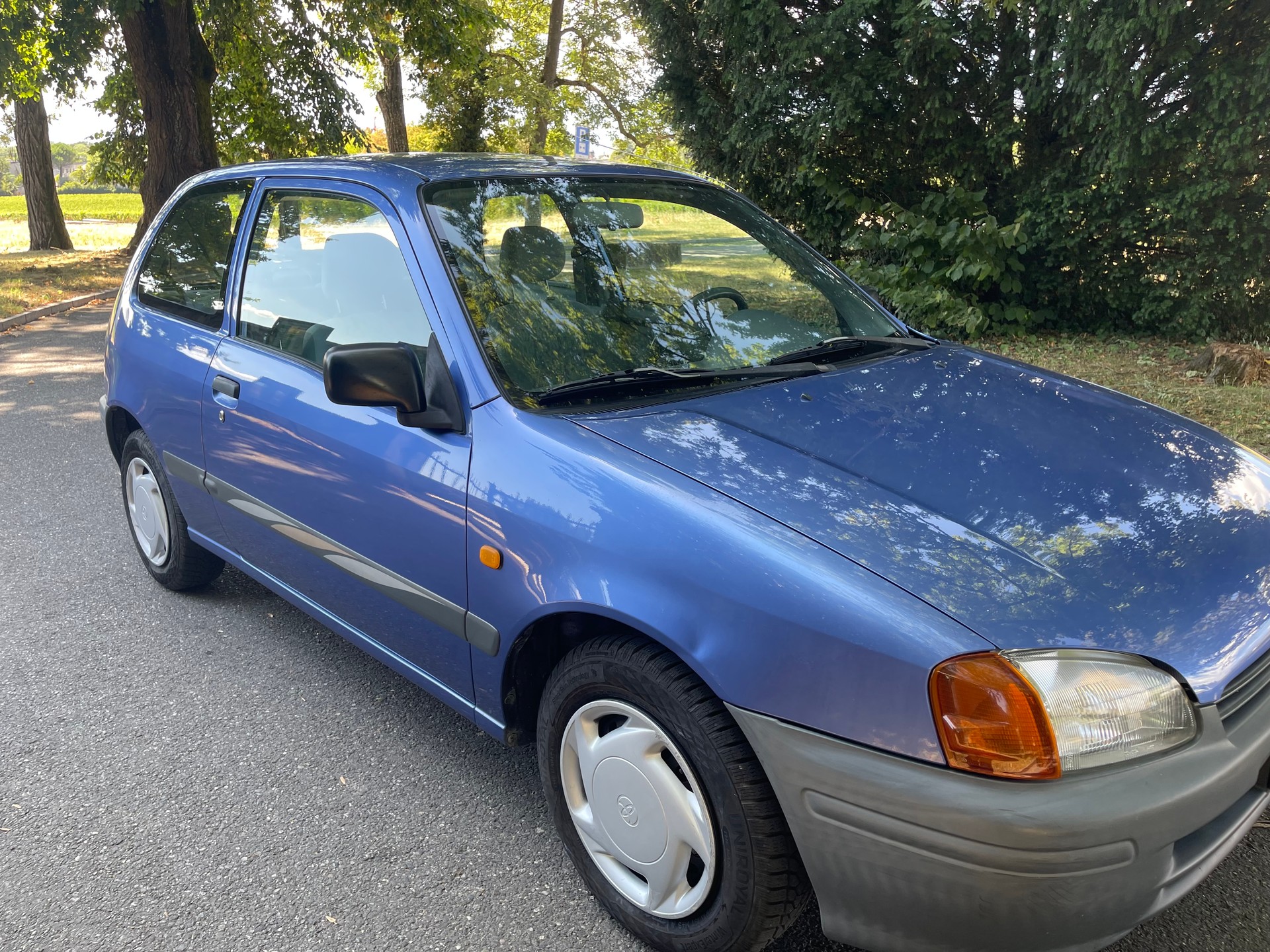 TOYOTA Starlet 1.3-image-3