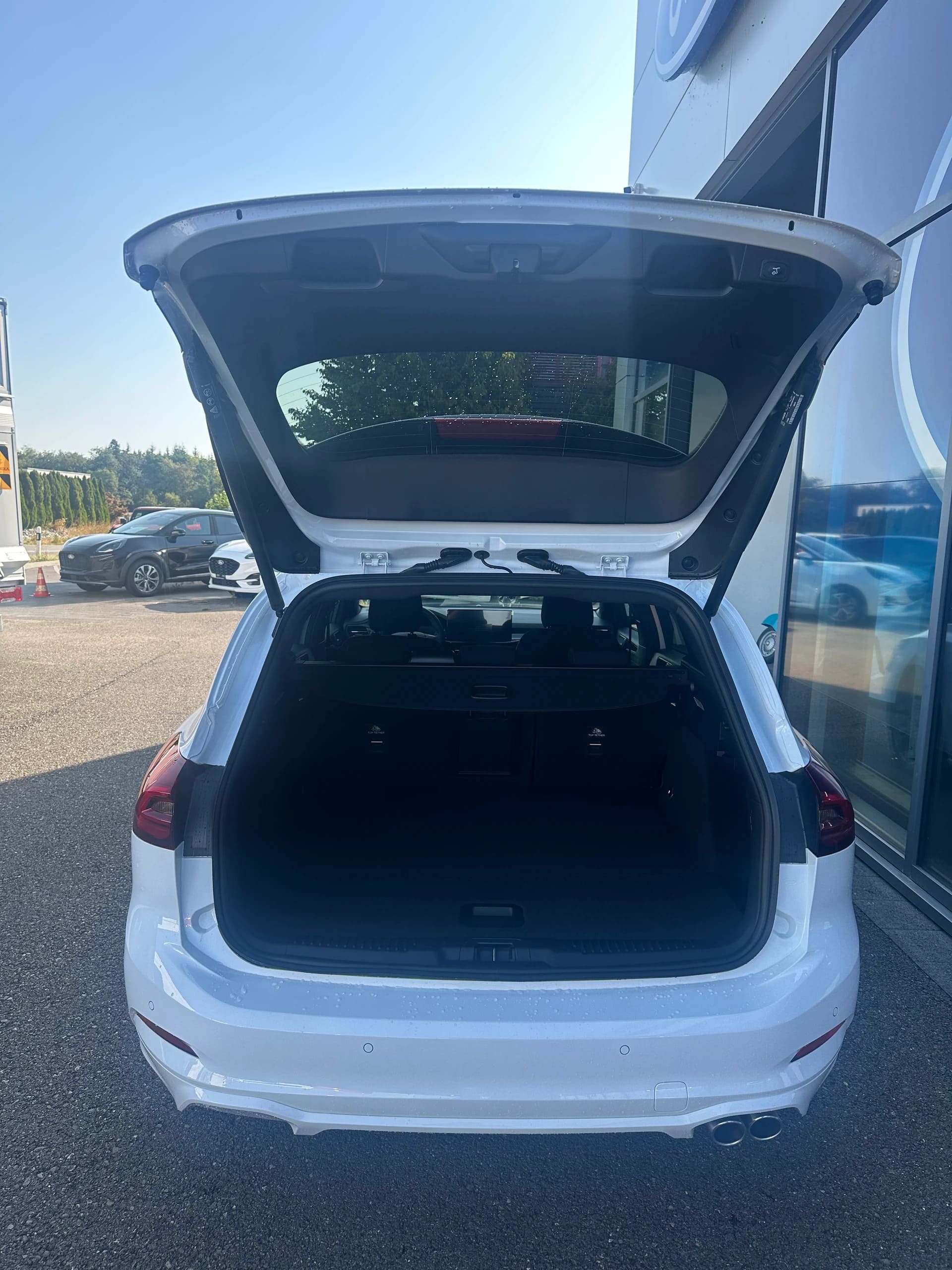 FORD Focus Station Wagon 1.0i EcoB ST-Line X/155CV/Aut.-image-5