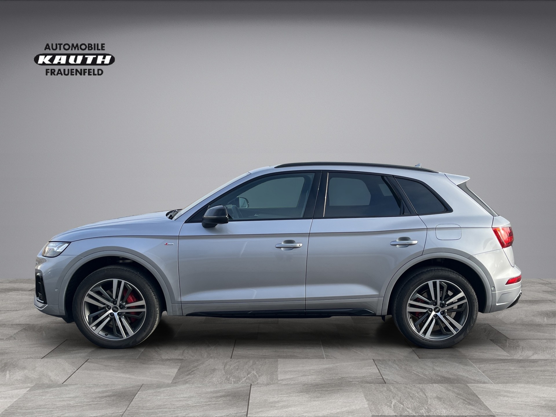 AUDI Q5 55 TFSI e PHEV S line quattro S-tronic*Panodach, AHK, Standklima/Heizung, (5-Jahre Garantie)-image-1