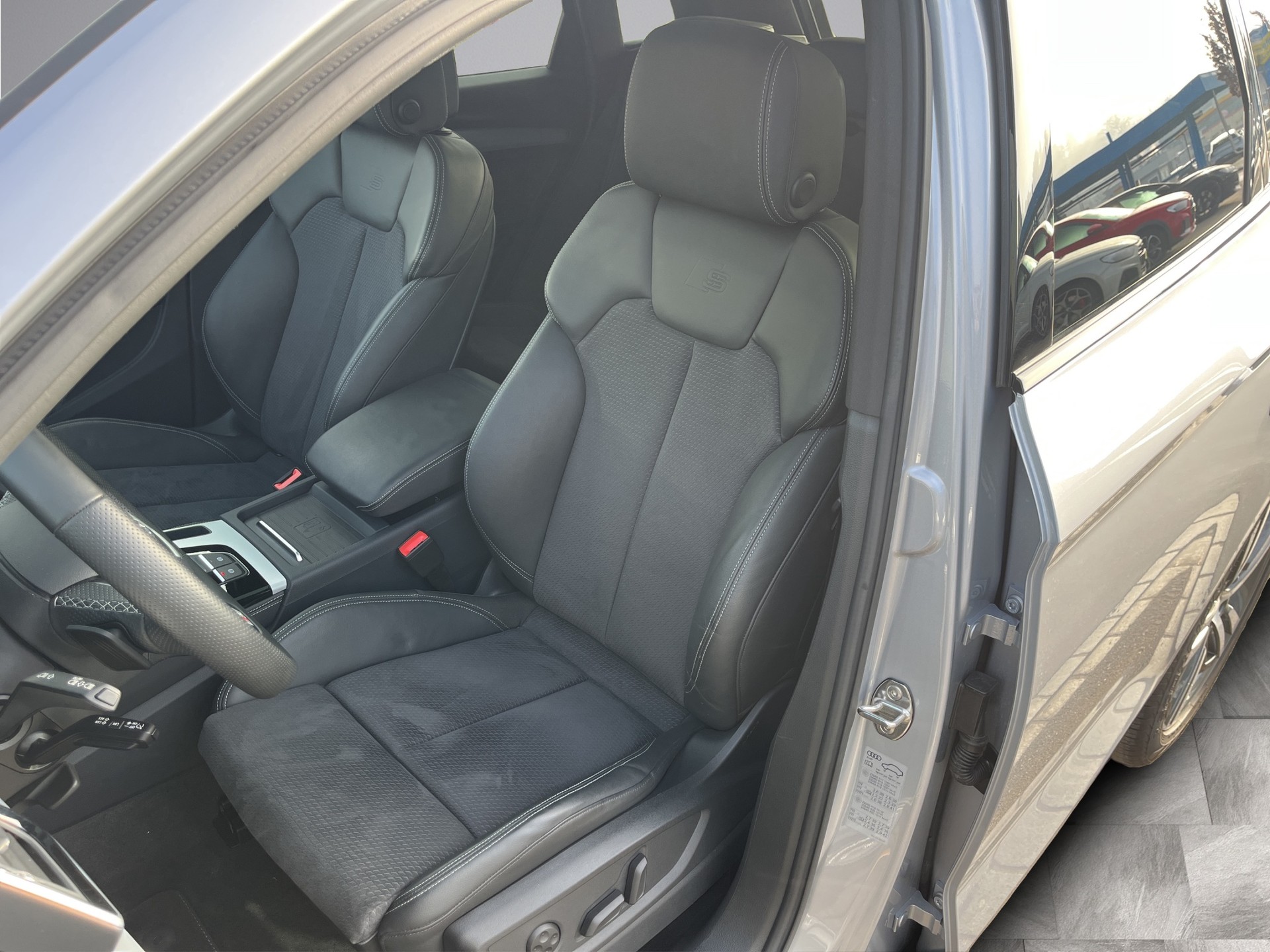 AUDI Q5 55 TFSI e PHEV S line quattro S-tronic*Panodach, AHK, Standklima/Heizung, (5-Jahre Garantie)-image-10