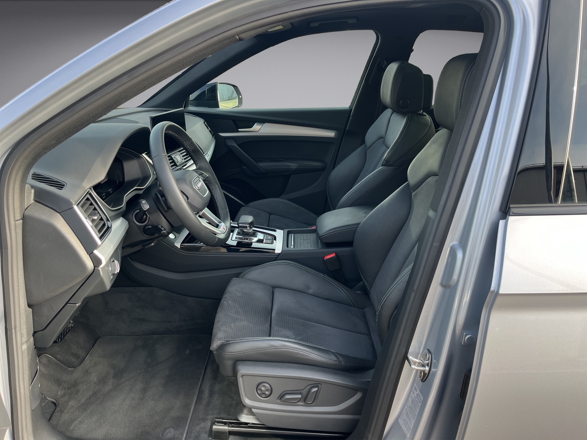 AUDI Q5 55 TFSI e PHEV S line quattro S-tronic*Panodach, AHK, Standklima/Heizung, (5-Jahre Garantie)-image-8