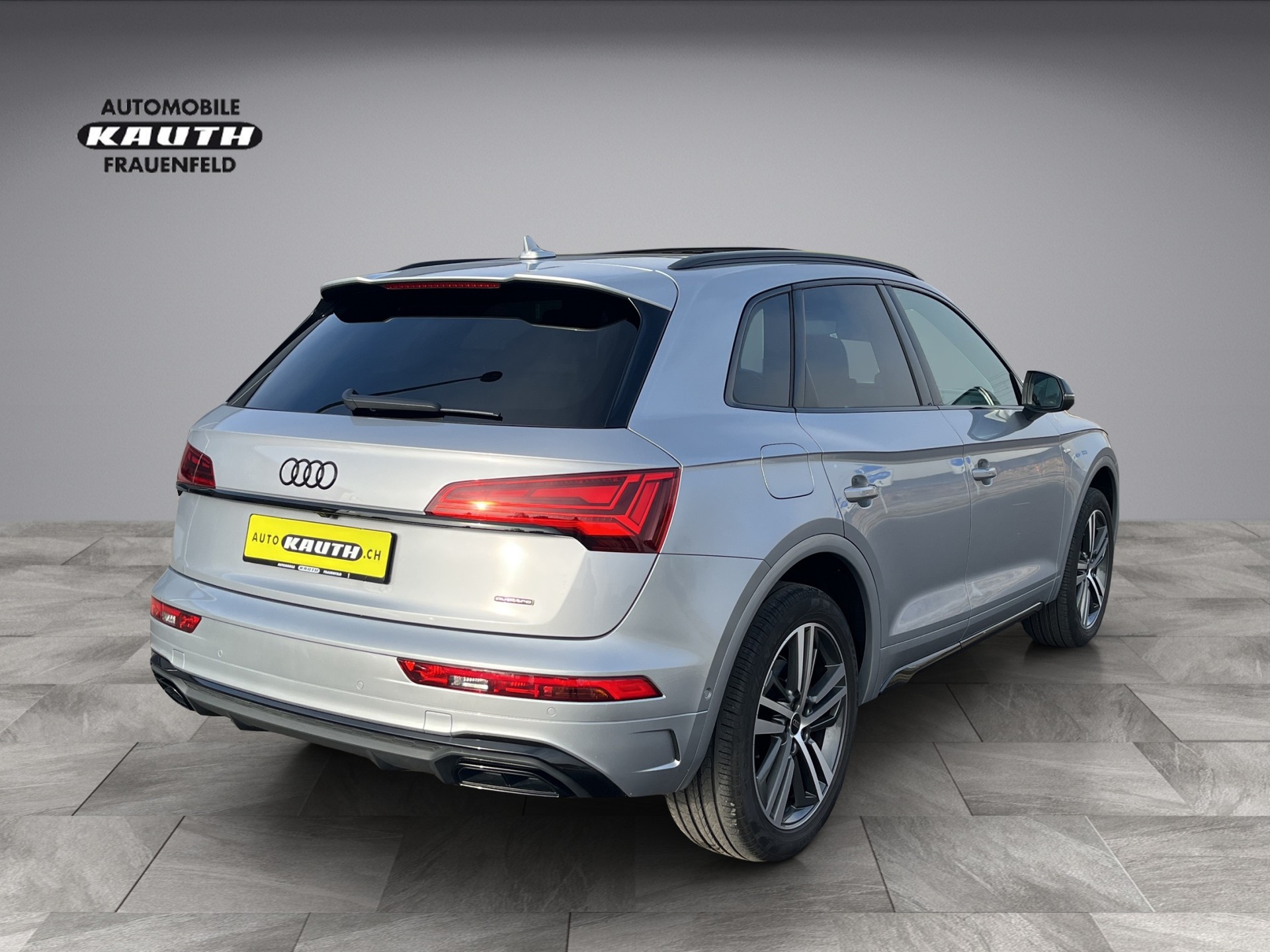 AUDI Q5 55 TFSI e PHEV S line quattro S-tronic*Panodach, AHK, Standklima/Heizung, (5-Jahre Garantie)-image-5