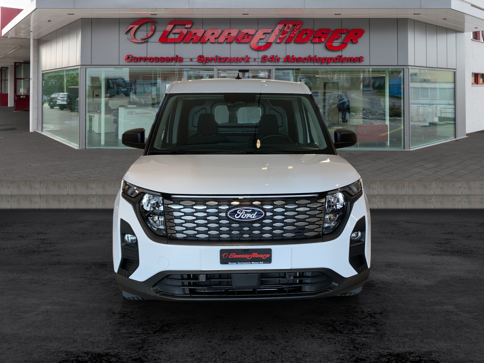 FORD E-Transit Courier Van Trend-image-1