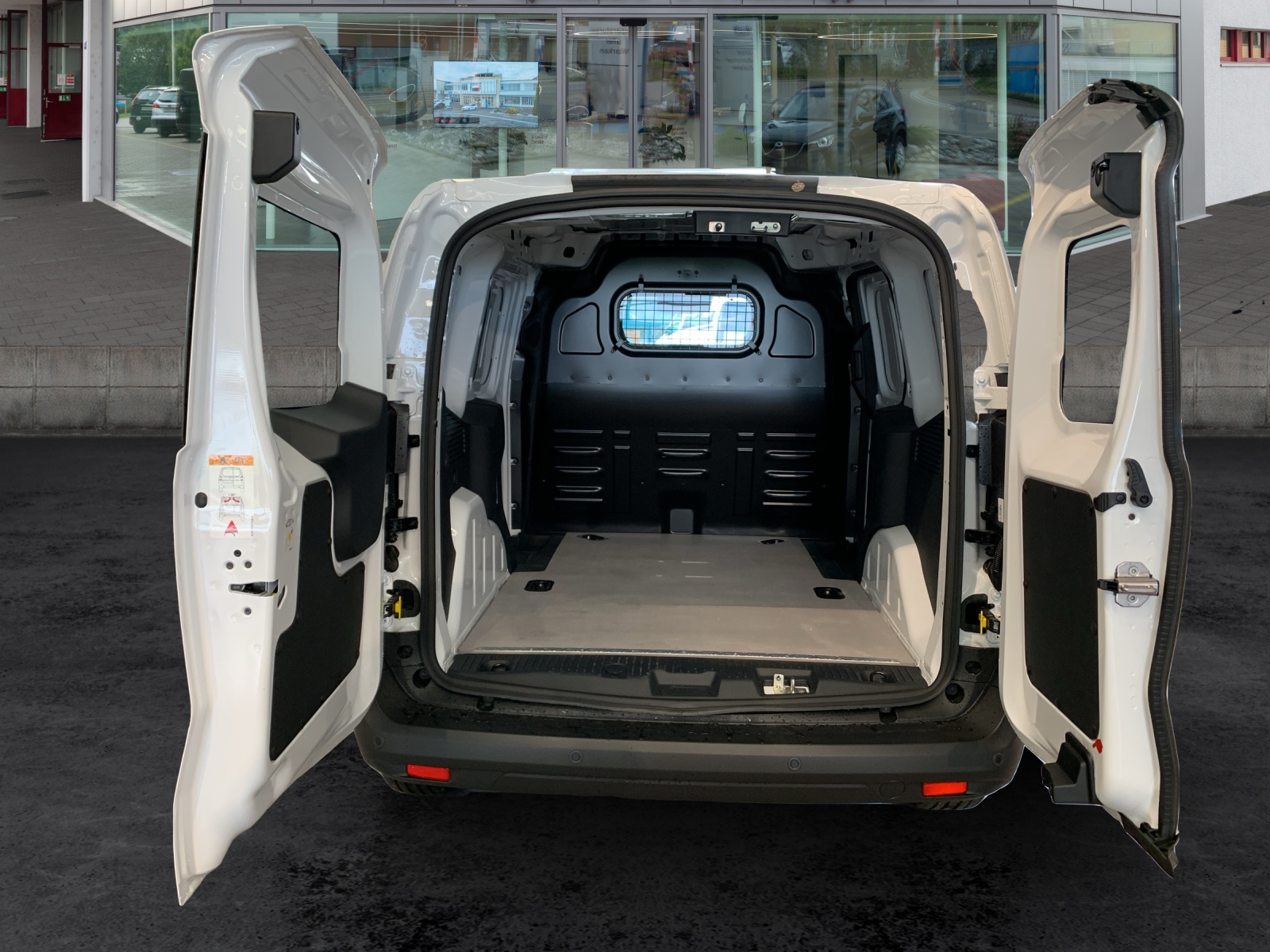 FORD E-Transit Courier Van Trend-image-10
