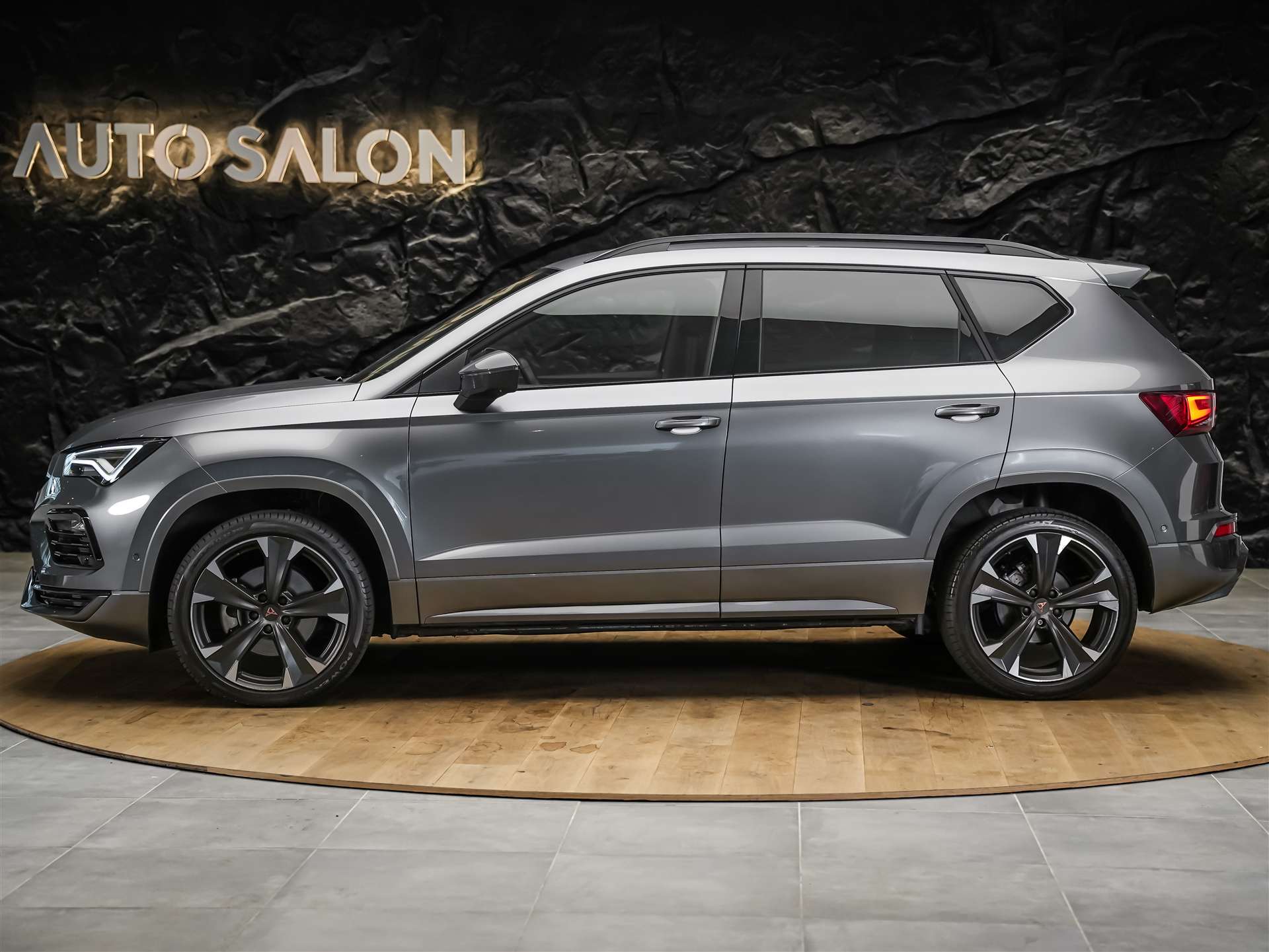 CUPRA Ateca 1.5 TSI DSG *Abstandsregler*Lenkradheizung*Werksgarantie*-showroom-element-1